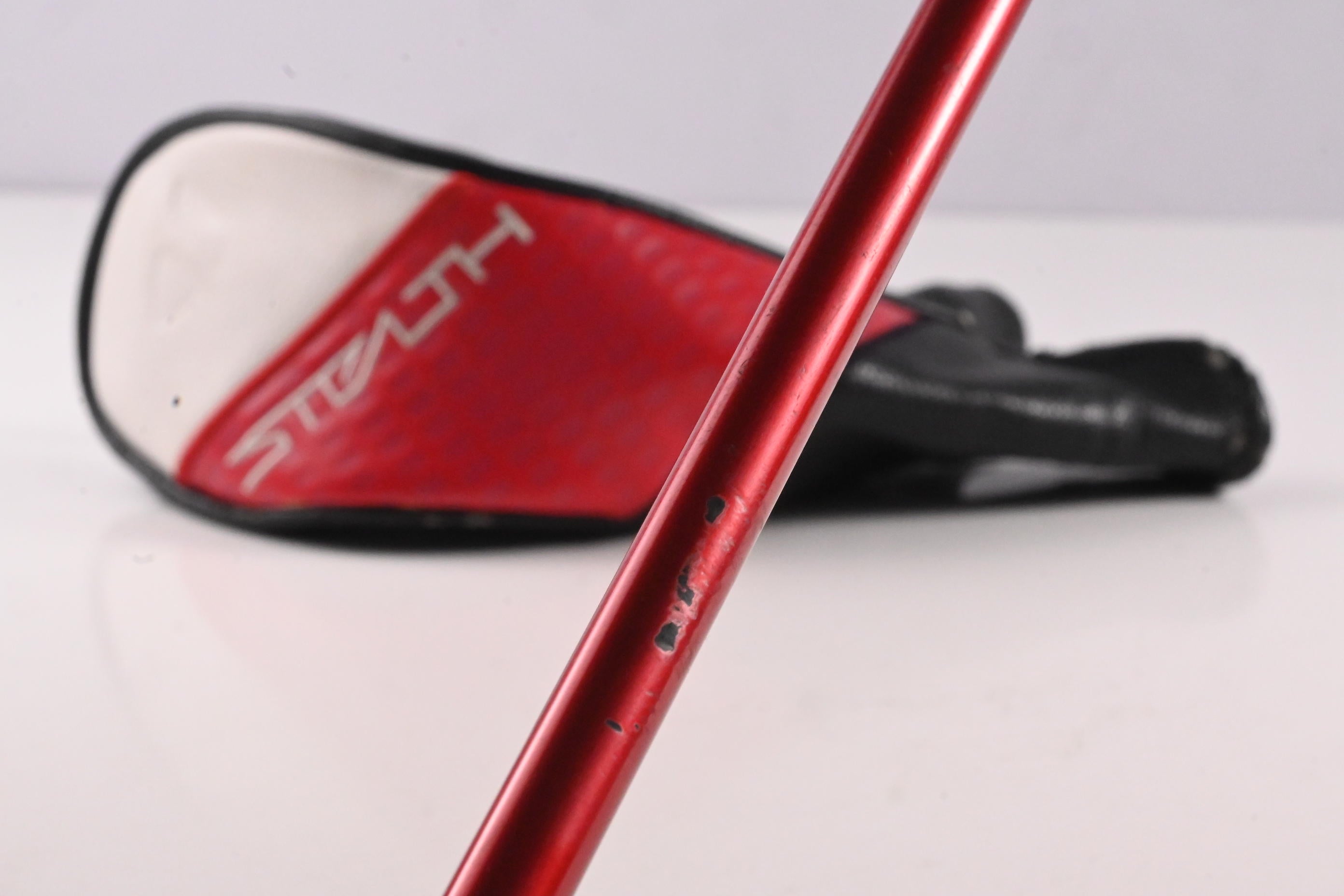Taylormade Stealth 2 HD #4 Hybrid / 23 Degree / Regular Flex Speeder NX 50