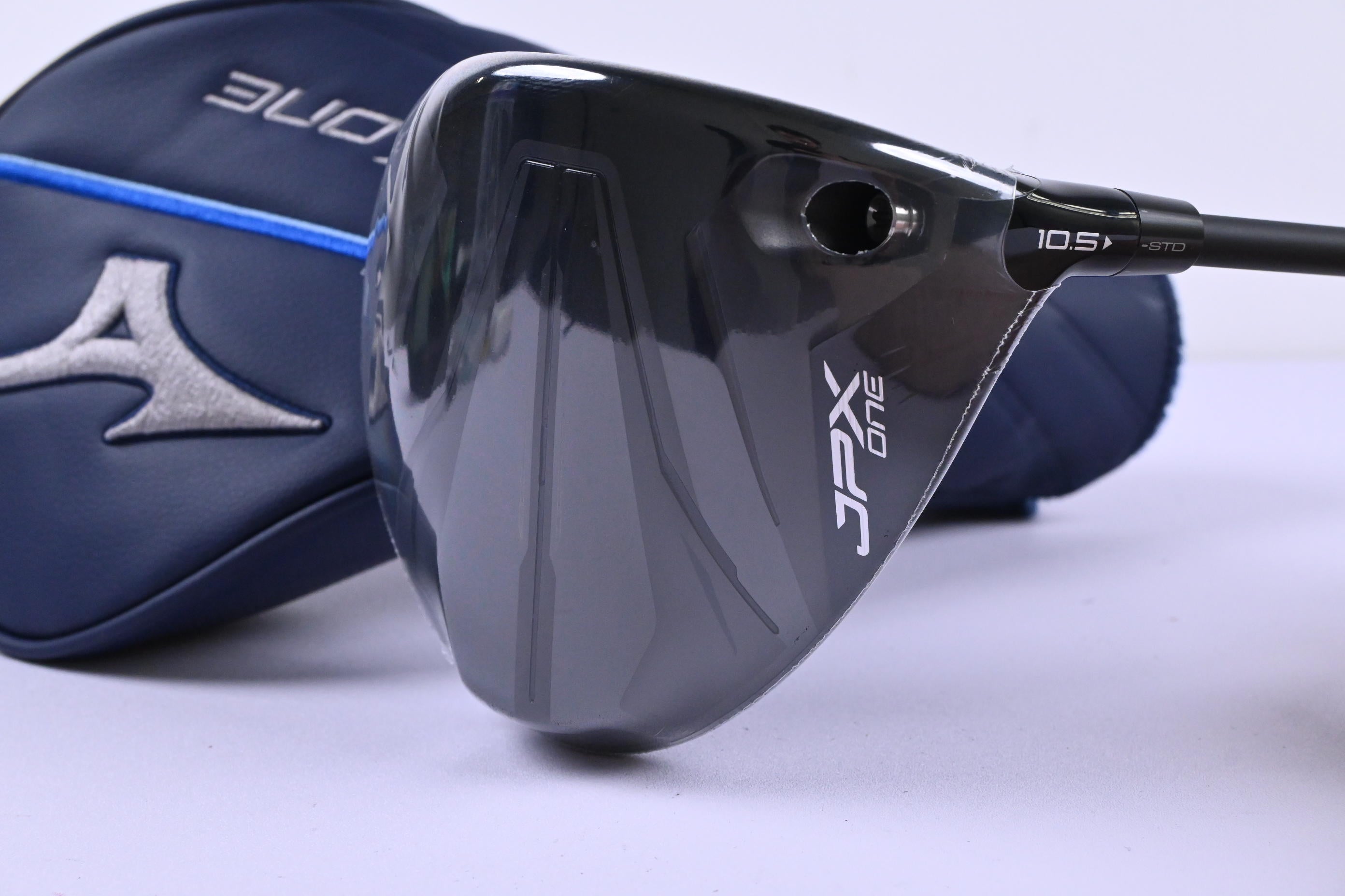 Mizuno JPX One Driver / 10.5 Degree / Regular Flex Tensei 1K Blue 55 Shaft