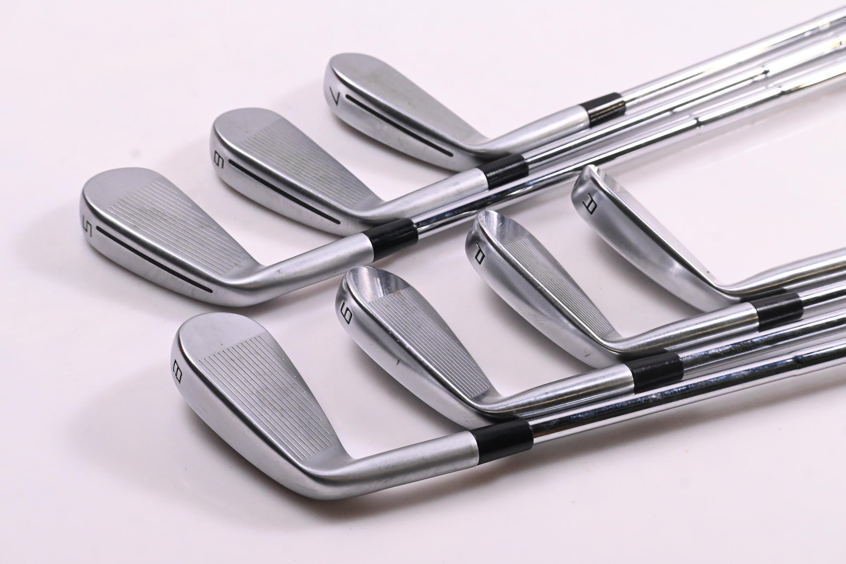 Taylormade P790 2023 Irons / 5-PW+GW / Stiff Flex Dynamic Gold MID 115 Shafts