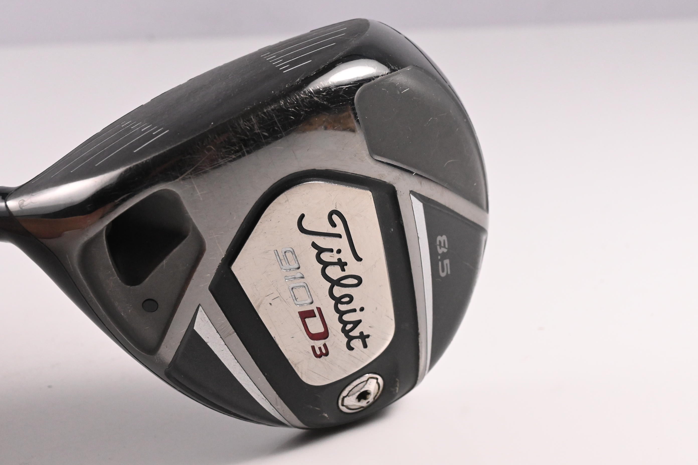 Left Hand Titleist 910 D3 Driver / 8.5 Degree / Regular Flex Motore Shaft
