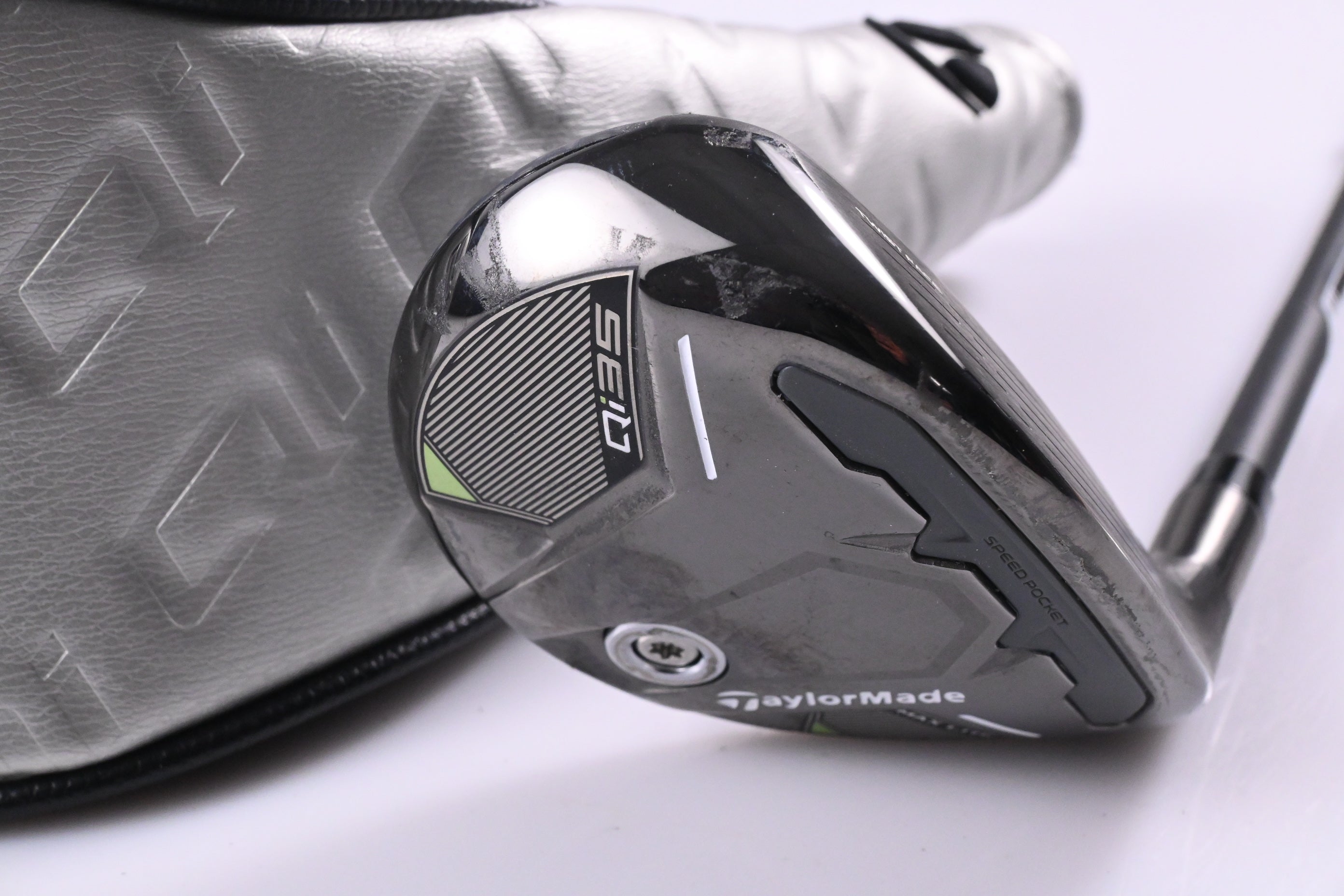 Taylormade Qi35 Max Lite #5 Hybrid / 27 Degree / Senior Flex Vanquish 5 Shaft