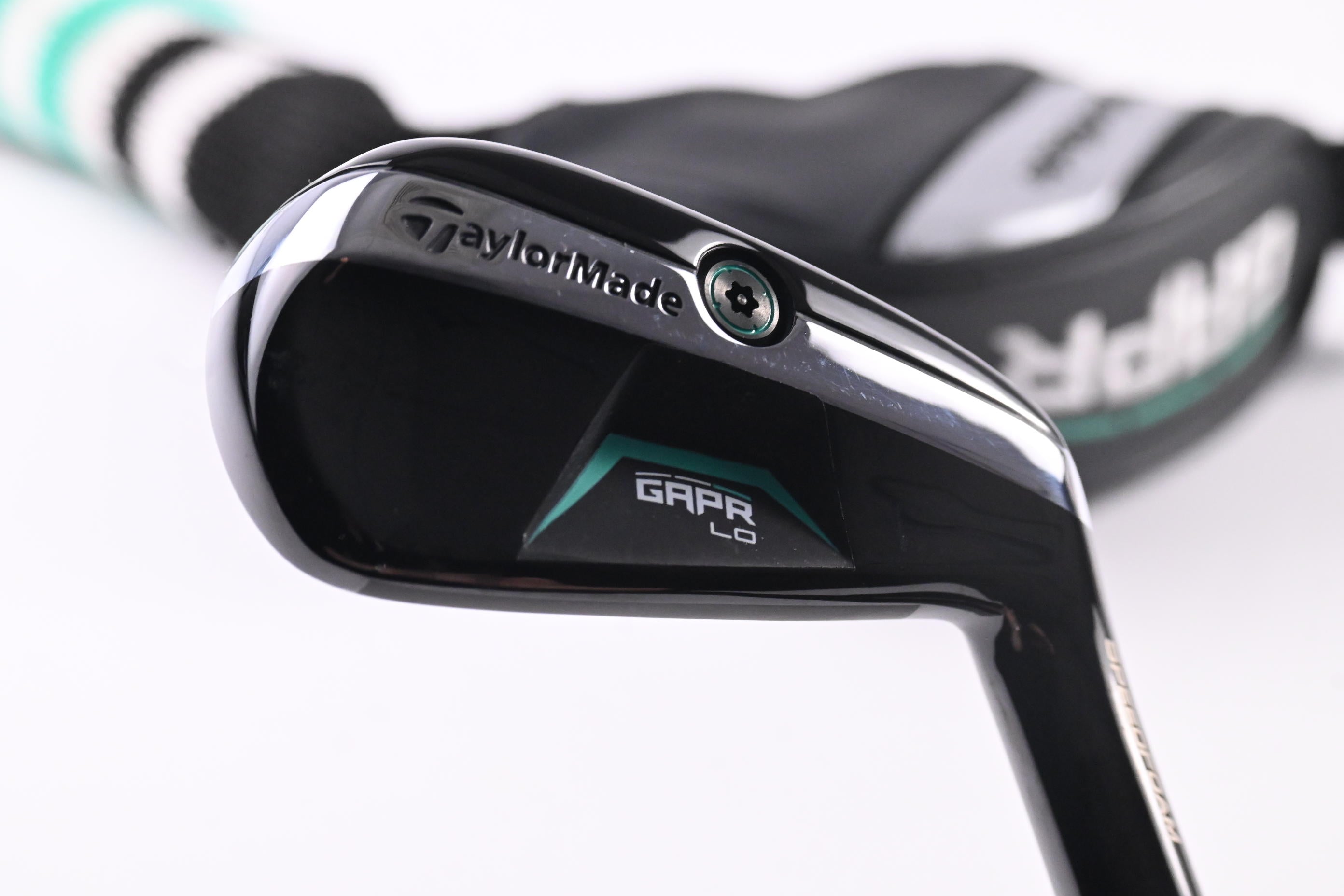 Taylormade GAPR Lo #2 Hybrid / 17 Degree / Regular Flex KBS Hybrid 70 Shaft