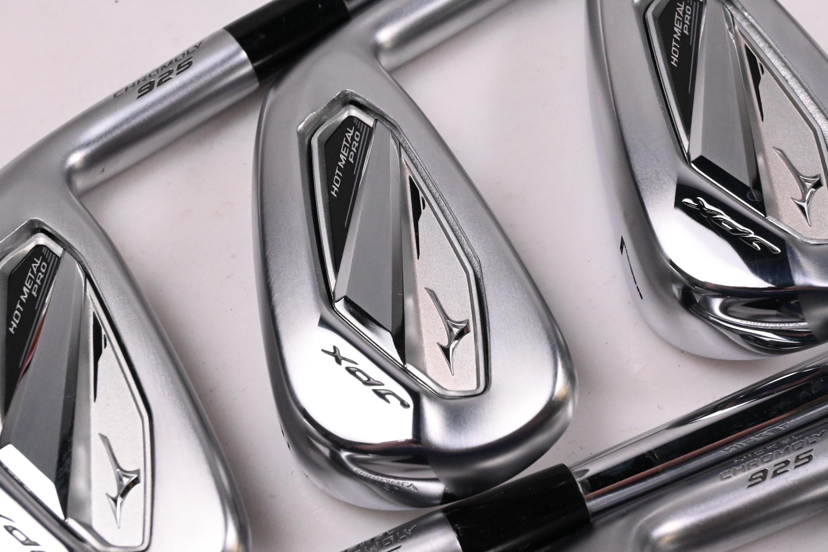 Mizuno JPX 925 Hot Metal Pro Irons / 5-PW+GW / Stiff Flex Dynamic Gold 105 S300
