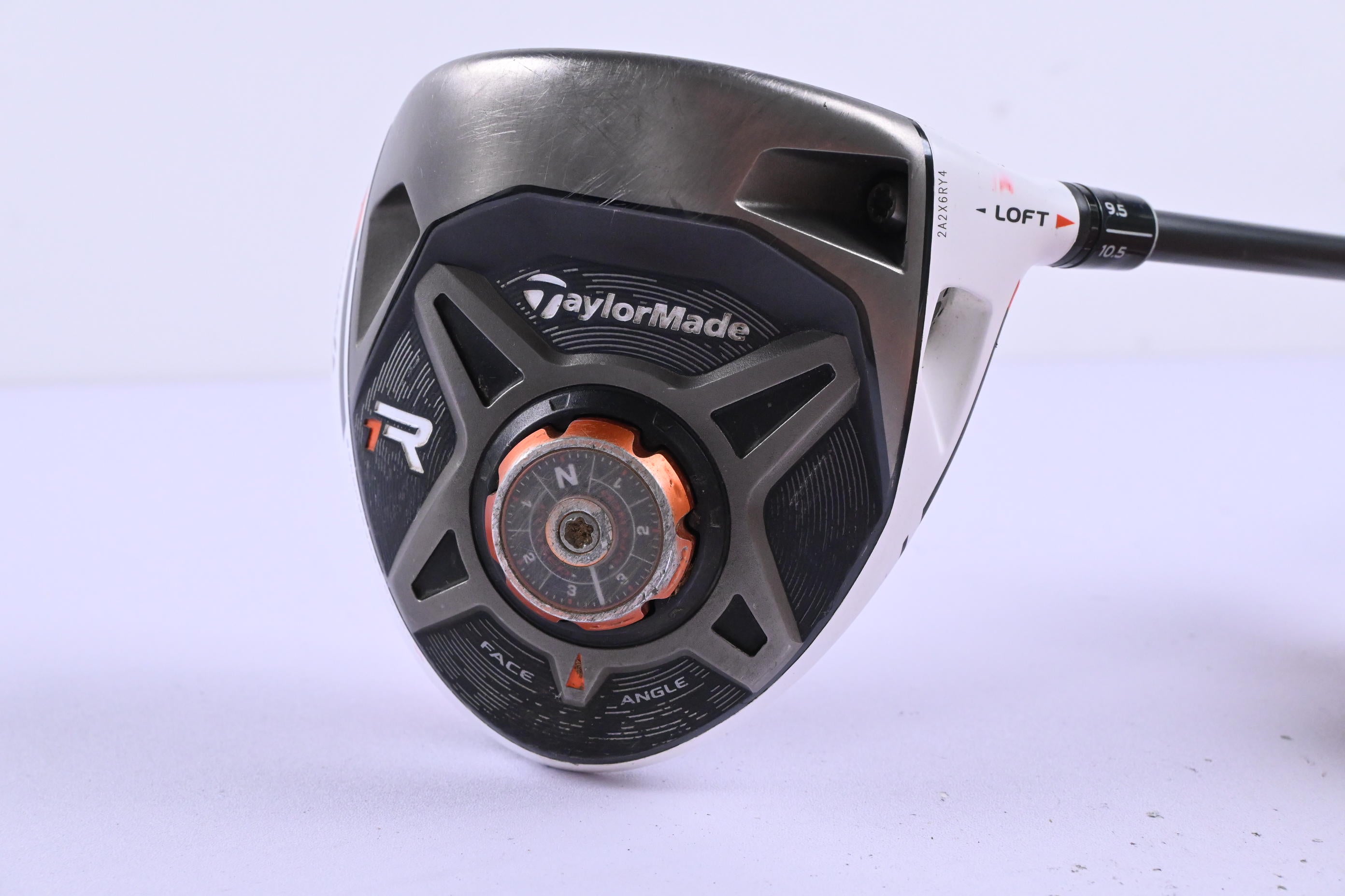 Taylormade R1 Driver / 10 Degree / Stiff Flex Aldila RIP Phenom 55 Shaft