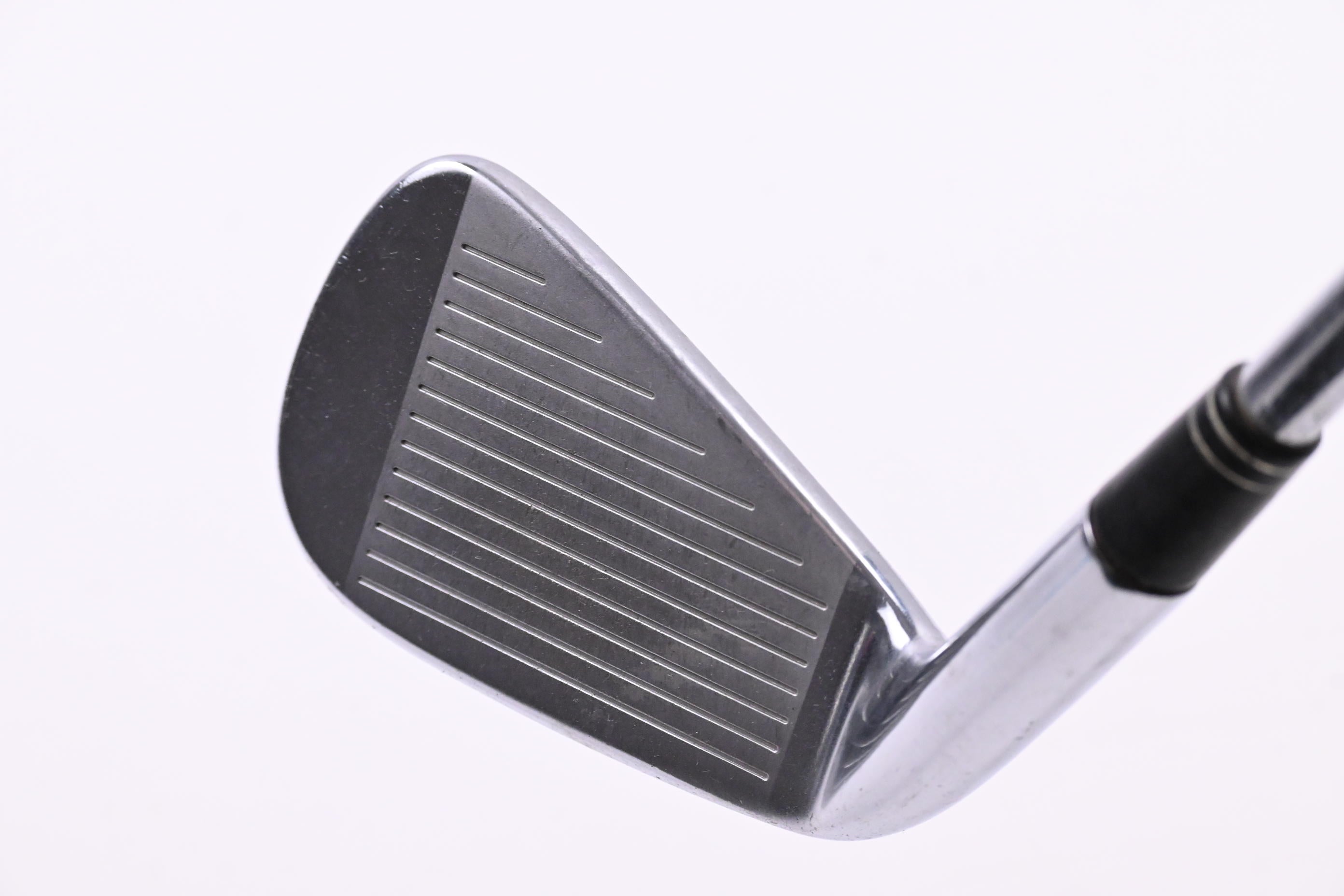 Taylormade R9 #4 Iron / 22 Degree / Regular Flex Steel Shaft