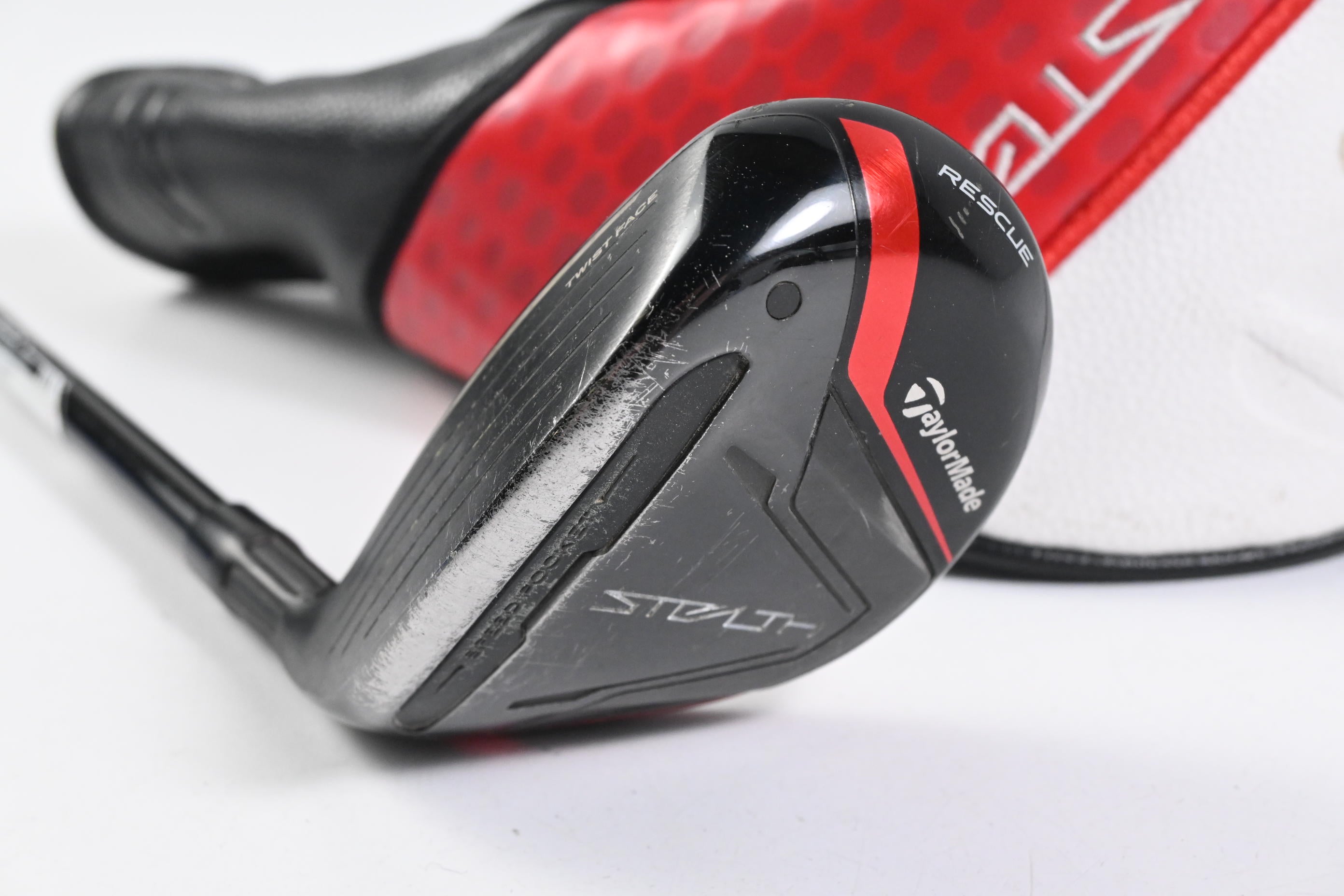 Left Hand Taylormade Stealth 2 #4 Hybrid / 22 Degree / Regular Flex Fujikura