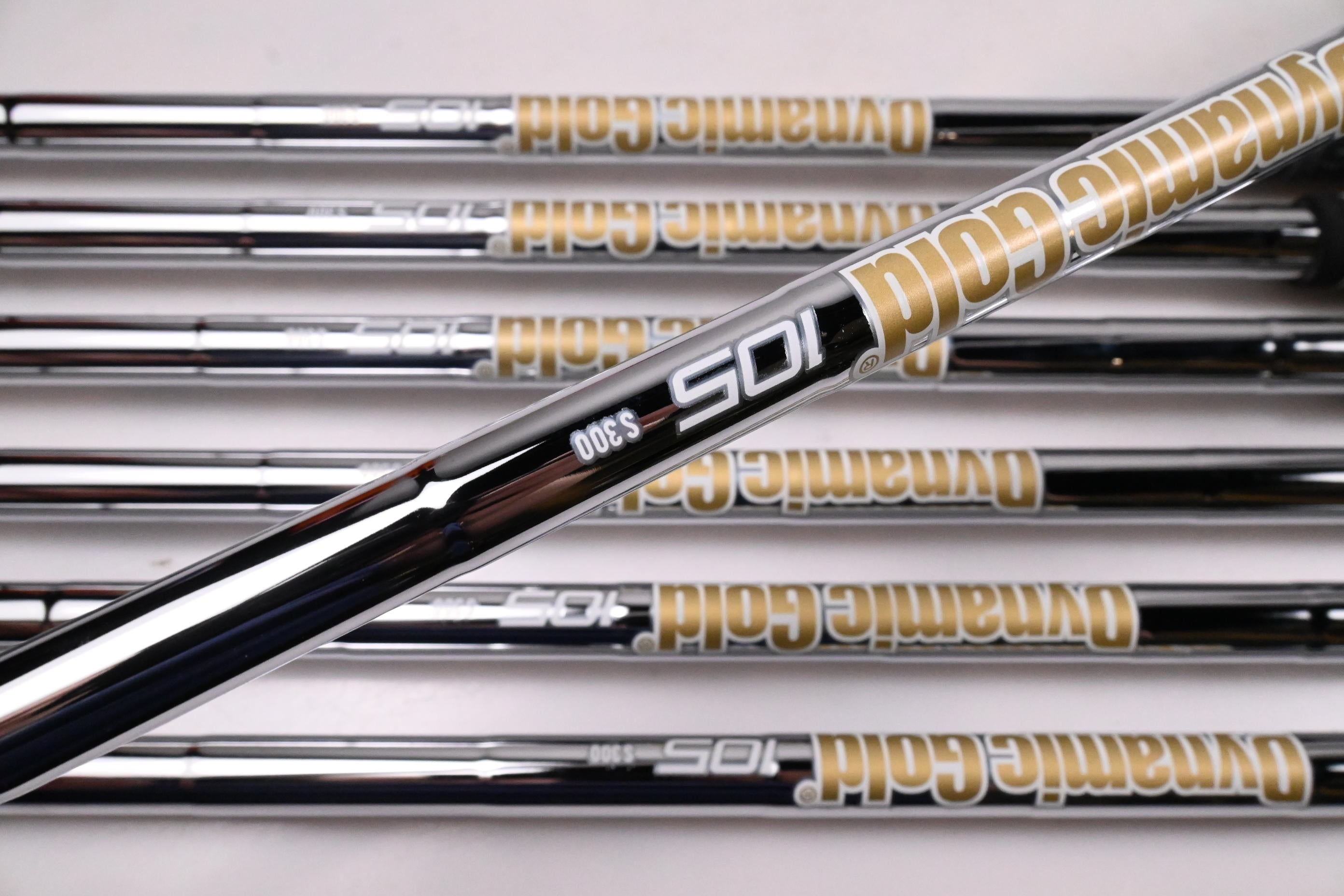 Mizuno JPX 925 Hot Metal Pro Irons / 5-PW+GW / Stiff Flex Dynamic Gold 105 S300