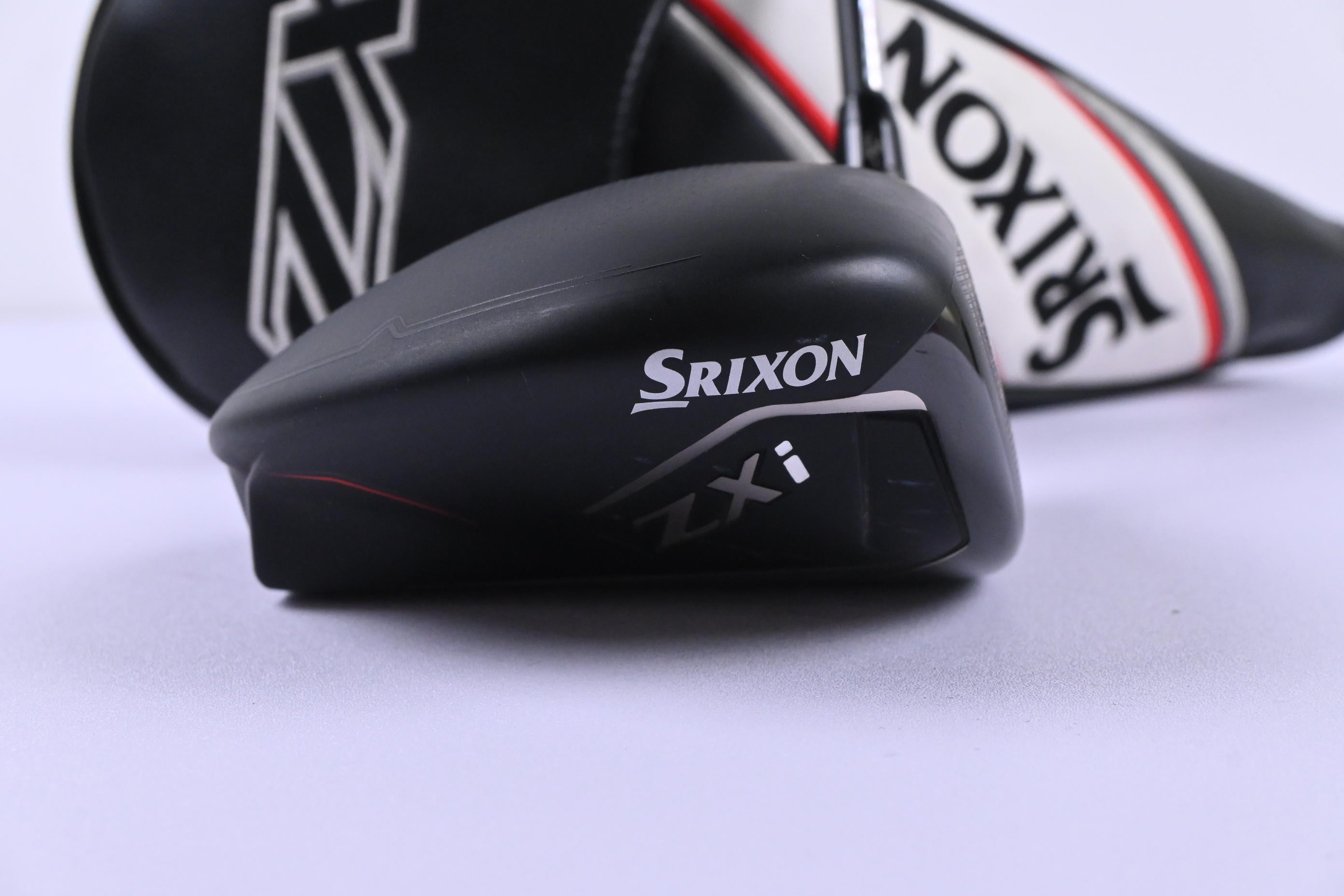 Srixon ZXi Max Driver / 10.5 Degree / Stiff Flex HZRDUS Gen5 Black 60 Shaft