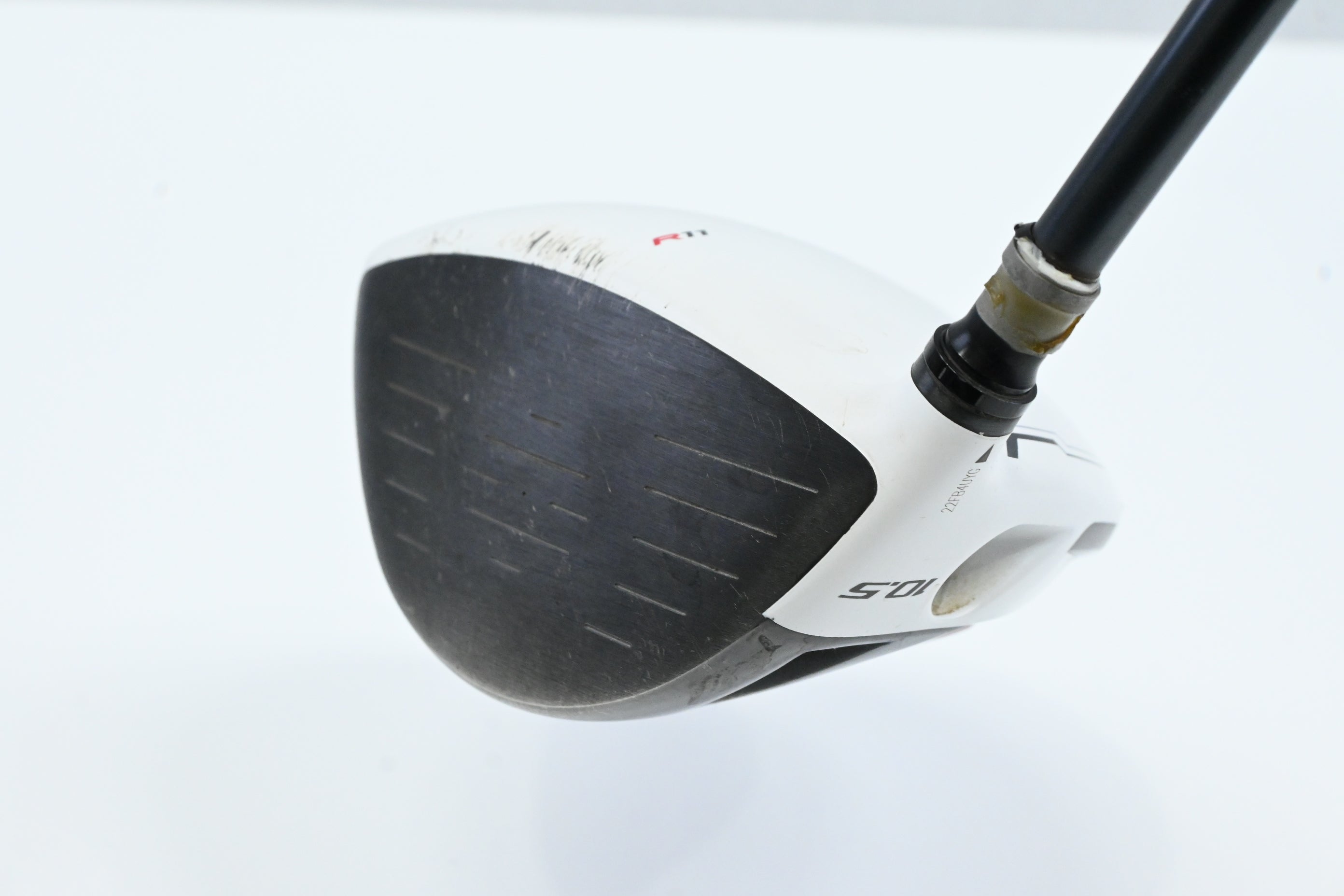 Taylormade R11S Driver / 10.5 Degree / Regular Flex Aldila RIP Phenom 60 Shaft