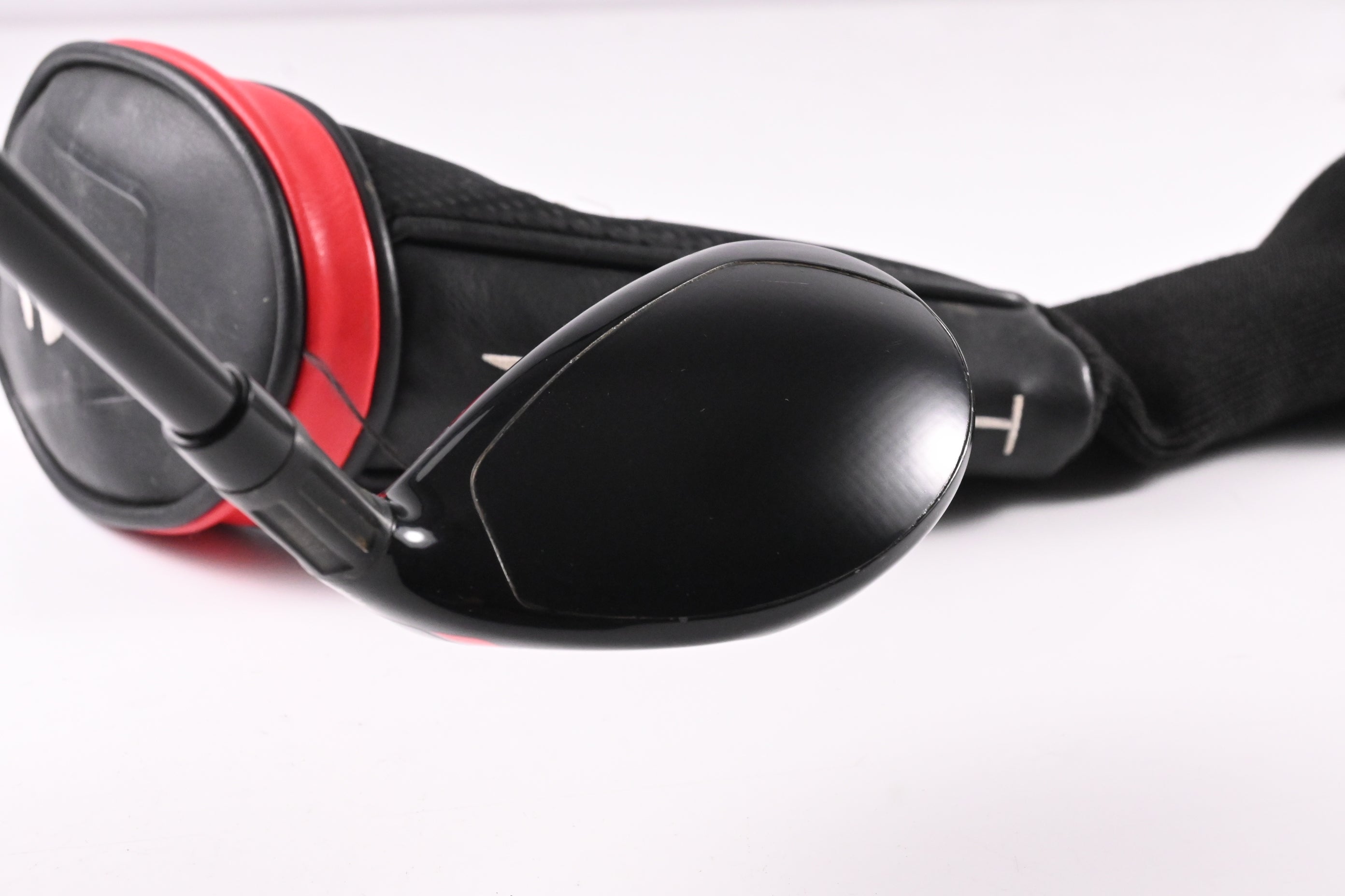 Taylormade Stealth #3 Hybrid / 19 Degree / Regular Flex Ventus Red 6 Shaft