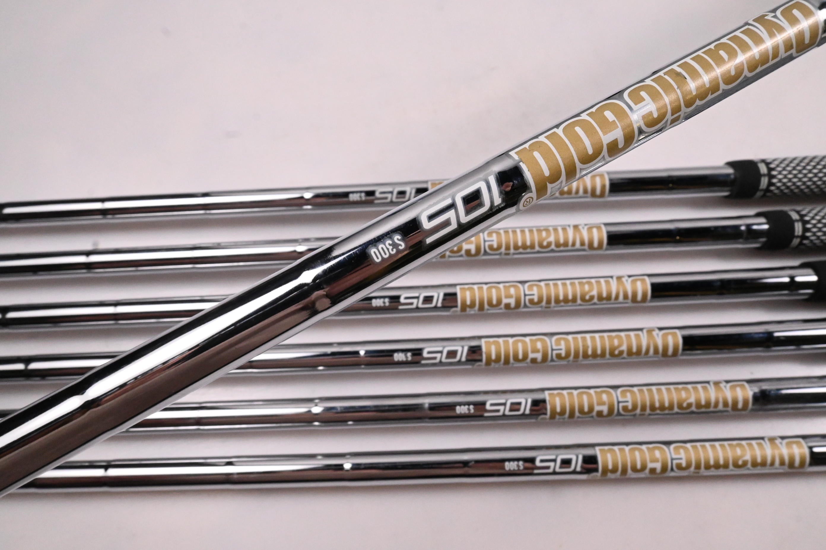 Ping i230 Irons / 4-PW / Blue Dot / Stiff Flex Dynamic Gold 105 S300 Shafts
