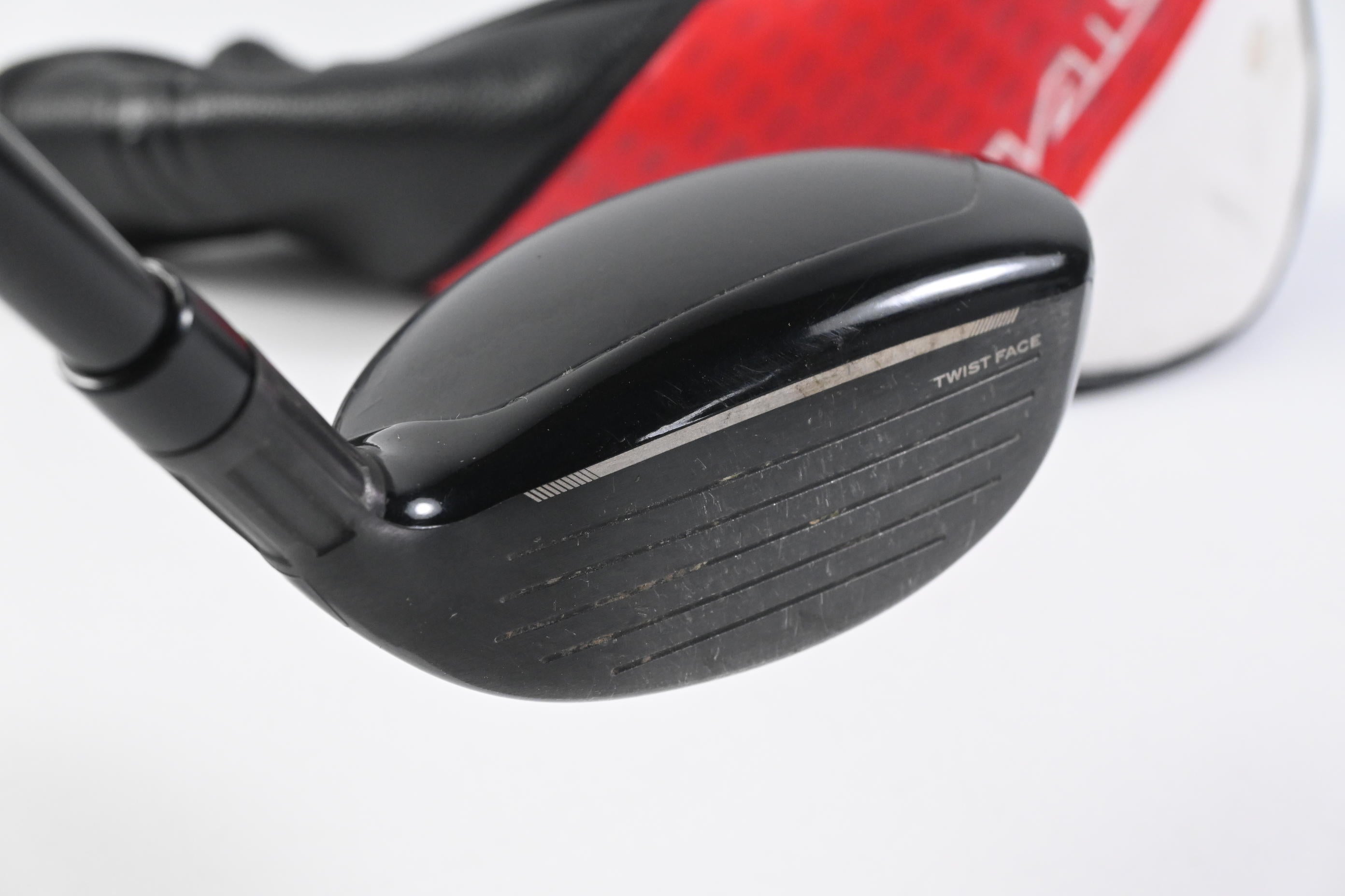 Left Hand Taylormade Stealth 2 #4 Hybrid / 22 Degree / Regular Flex Fujikura