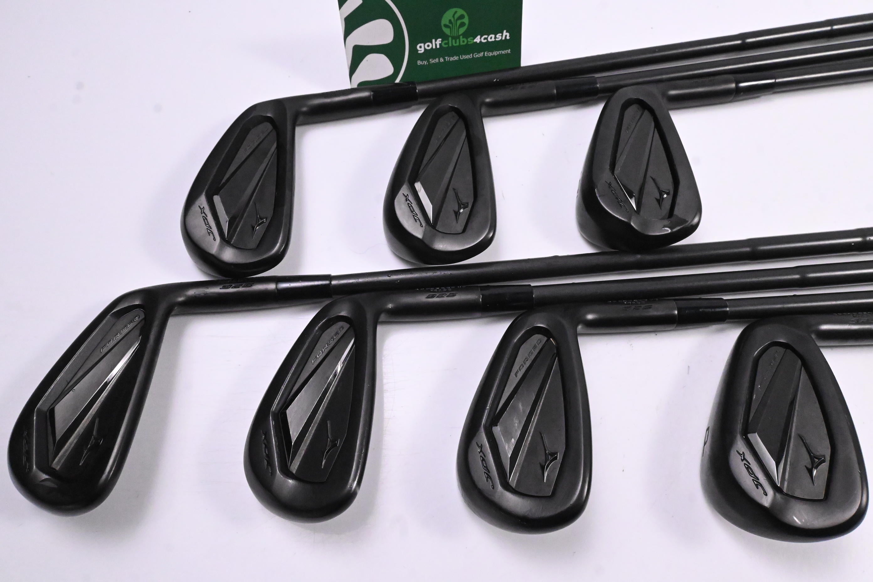 Mizuno JPX 925 Forged Irons / 4-PW / Stiff Flex Dynamic Gold Mid S400 115