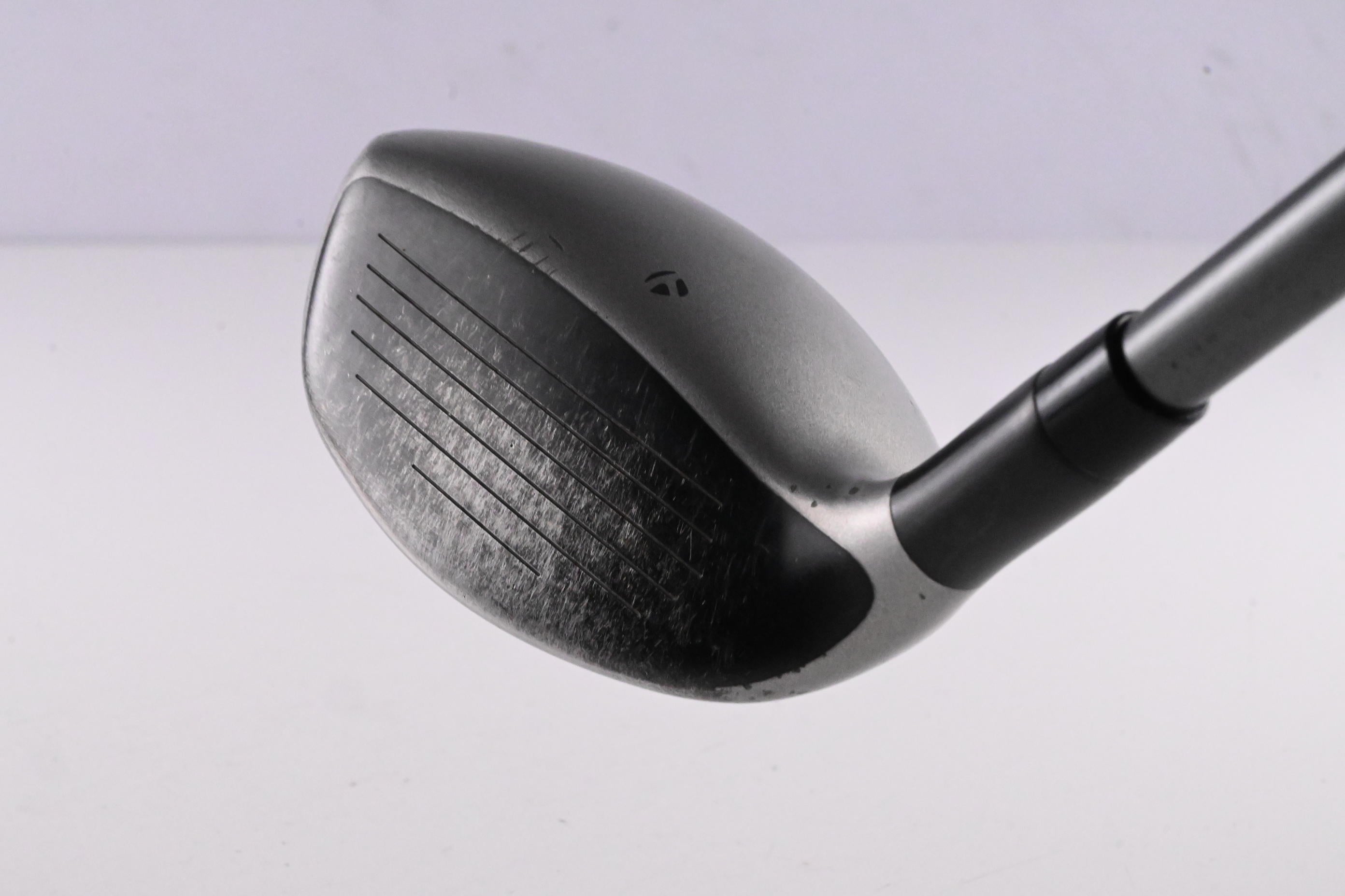 Ladies Taylormade SLDR #6 Hybrid / 28 Degree / Ladies Flex Fujikura Speeder 62
