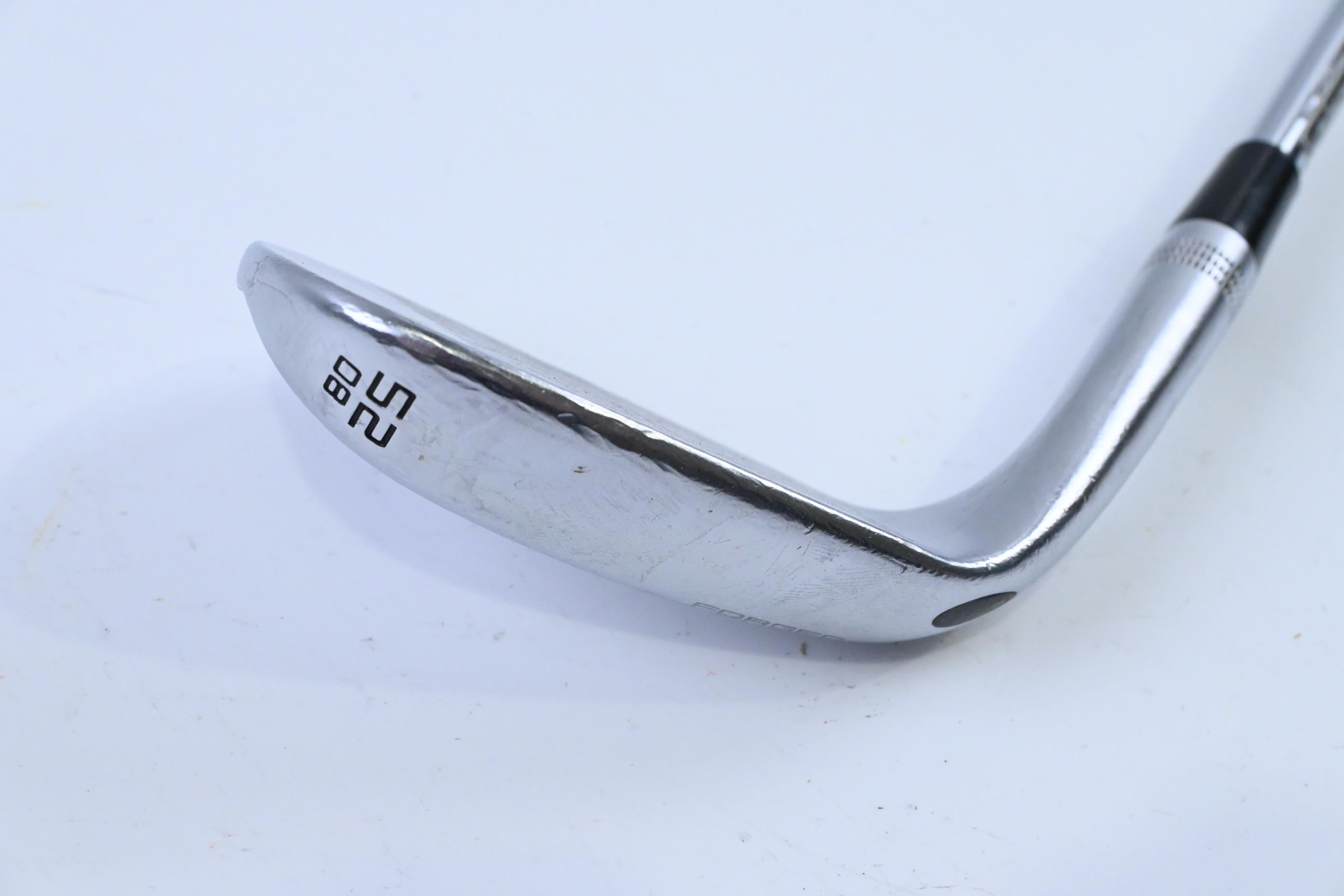 Wilson Staff Model Gap Wedge / 52 Degree / Wedge Flex Dynamic Gold Spinner Shaft