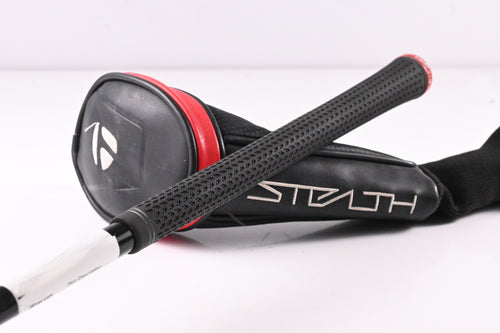 Taylormade Stealth #3 Hybrid / 19 Degree / Regular Flex Ventus Red 6 Shaft