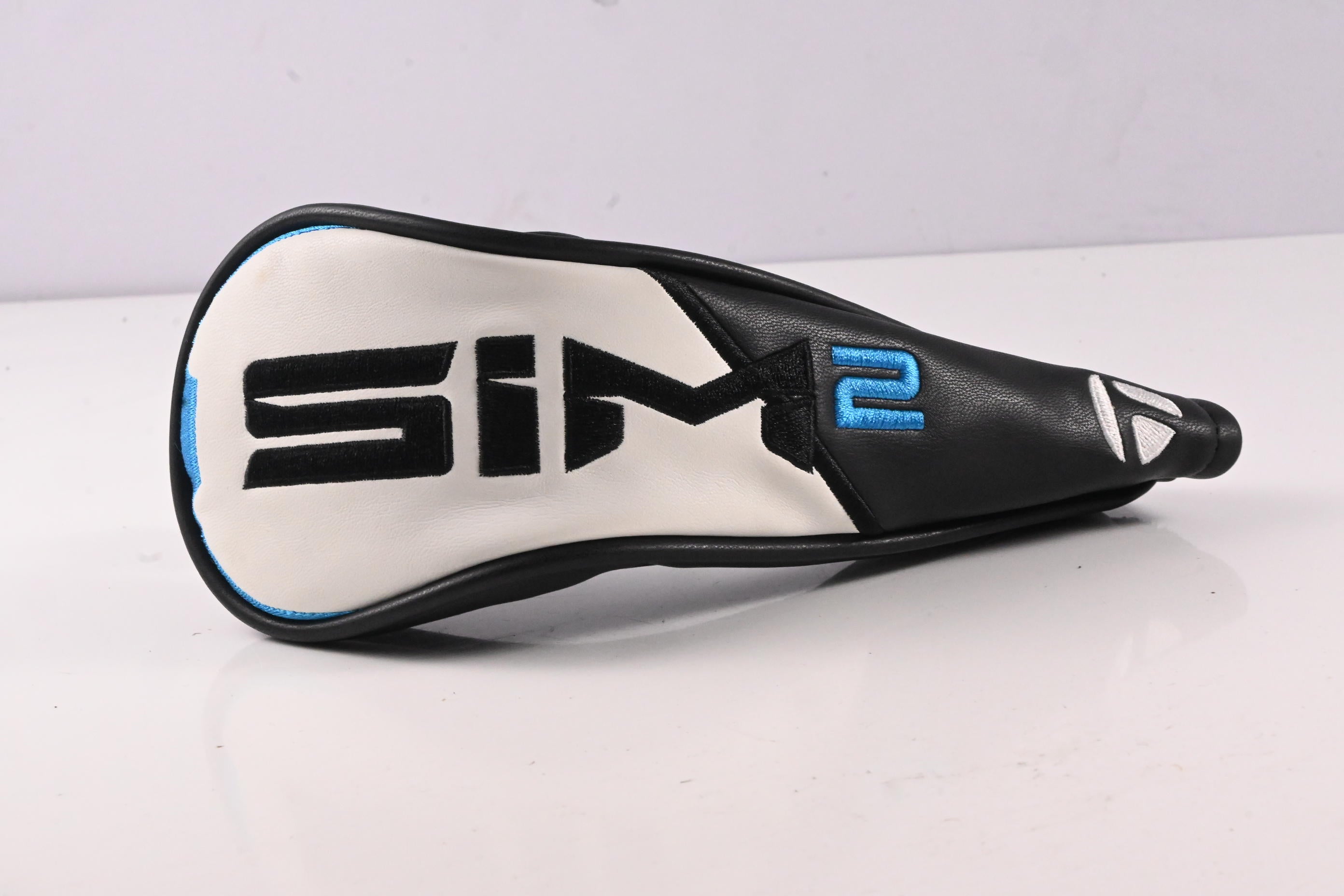 Taylormade SIM2 Max #3 Hybrid / 19 Degree / Stiff Flex Ventus Blue 7 Shaft