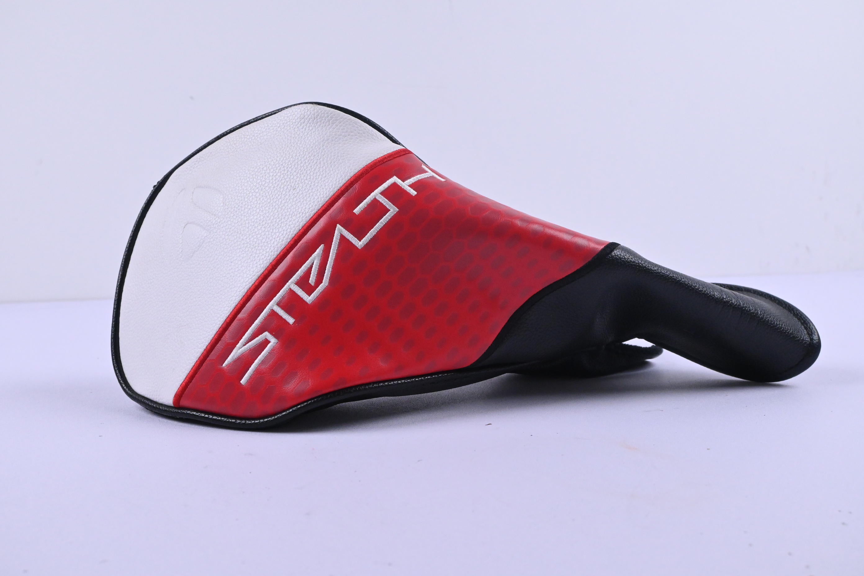 Taylormade Stealth 2 Driver / 10.5 Degree / Regular Flex Ventus Red 5 Shaft