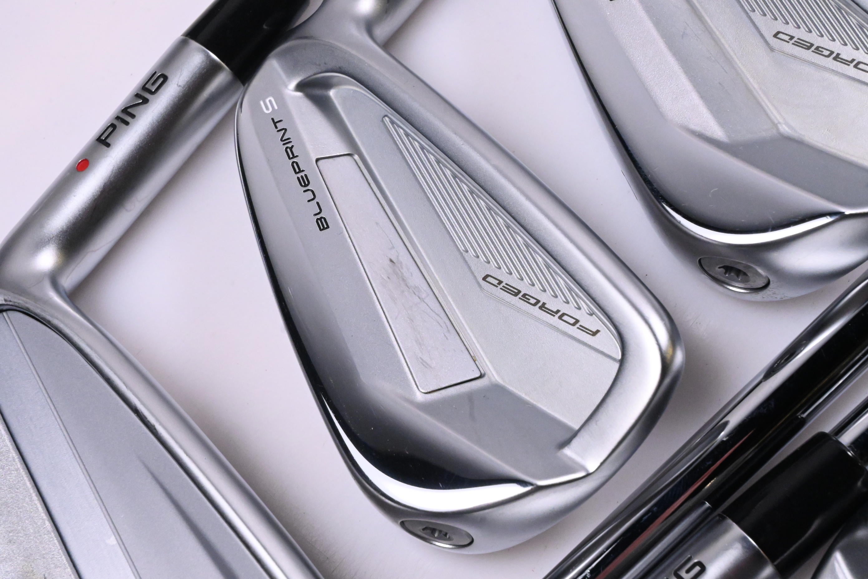 Ping i230/Blueprint S Irons / 4-PW / Red Dot / X-Flex N.S.Pro Modus³ Tour 120