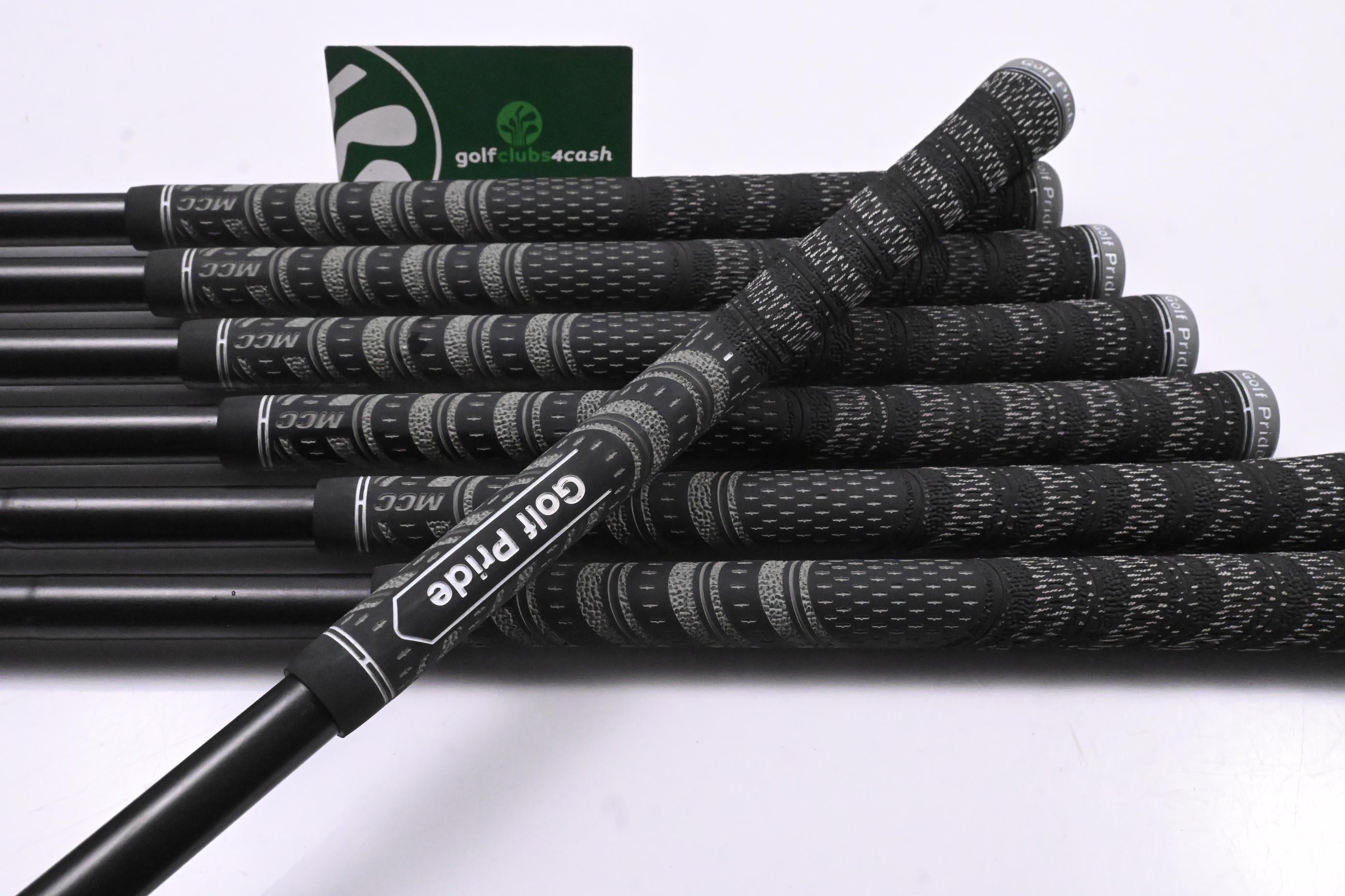 Mizuno JPX 925 Forged Irons / 4-PW / Stiff Flex Dynamic Gold Mid S400 115