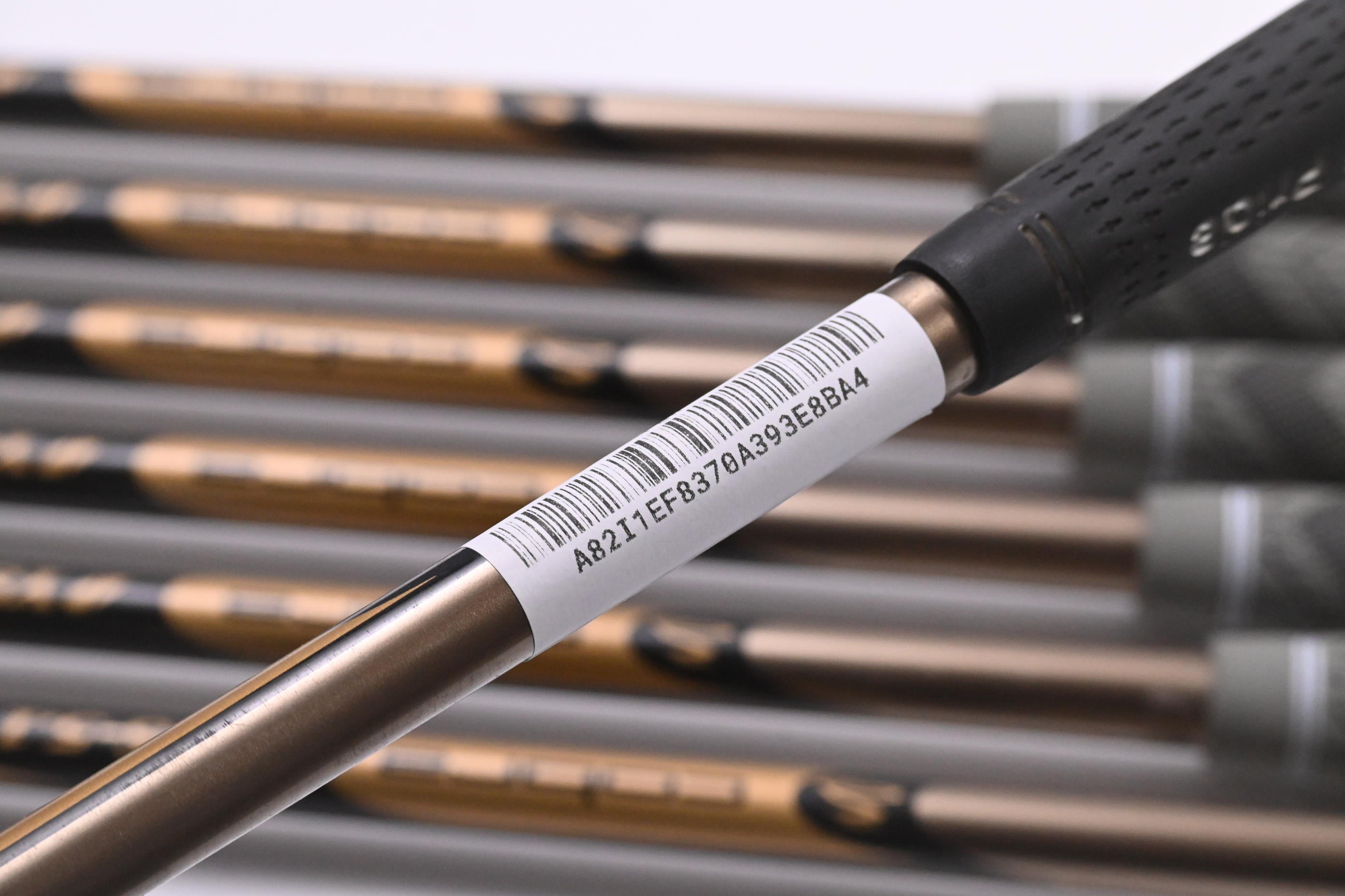 Cobra 3400 I/XH Irons / 5-PW+SW / Lite Flex Graphite Design YS-5.1 55 Shafts