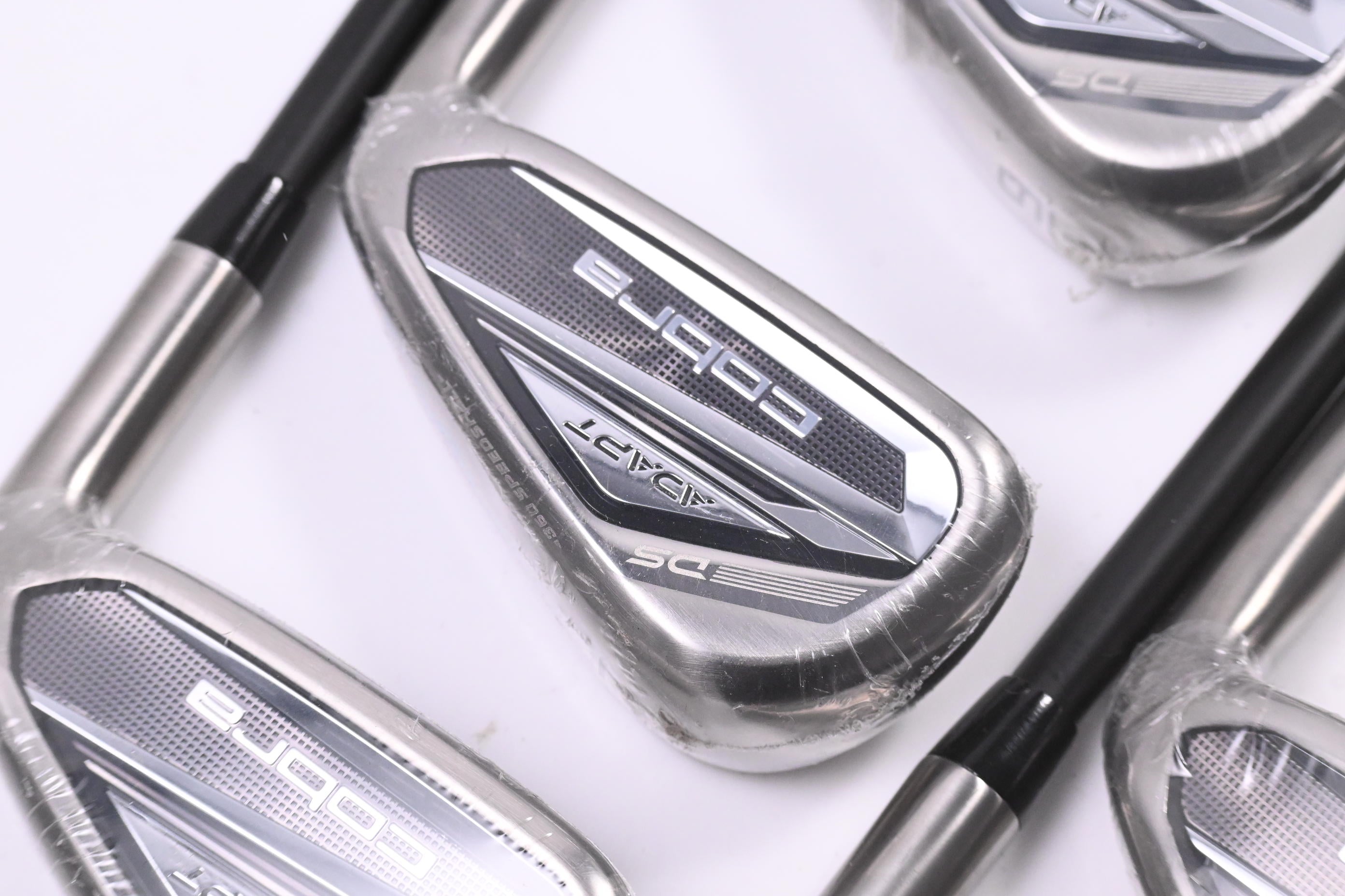 Cobra Darkspeed Irons / 7-PW+GW+SW / Senior Flex KBS PGI 65 Shaft