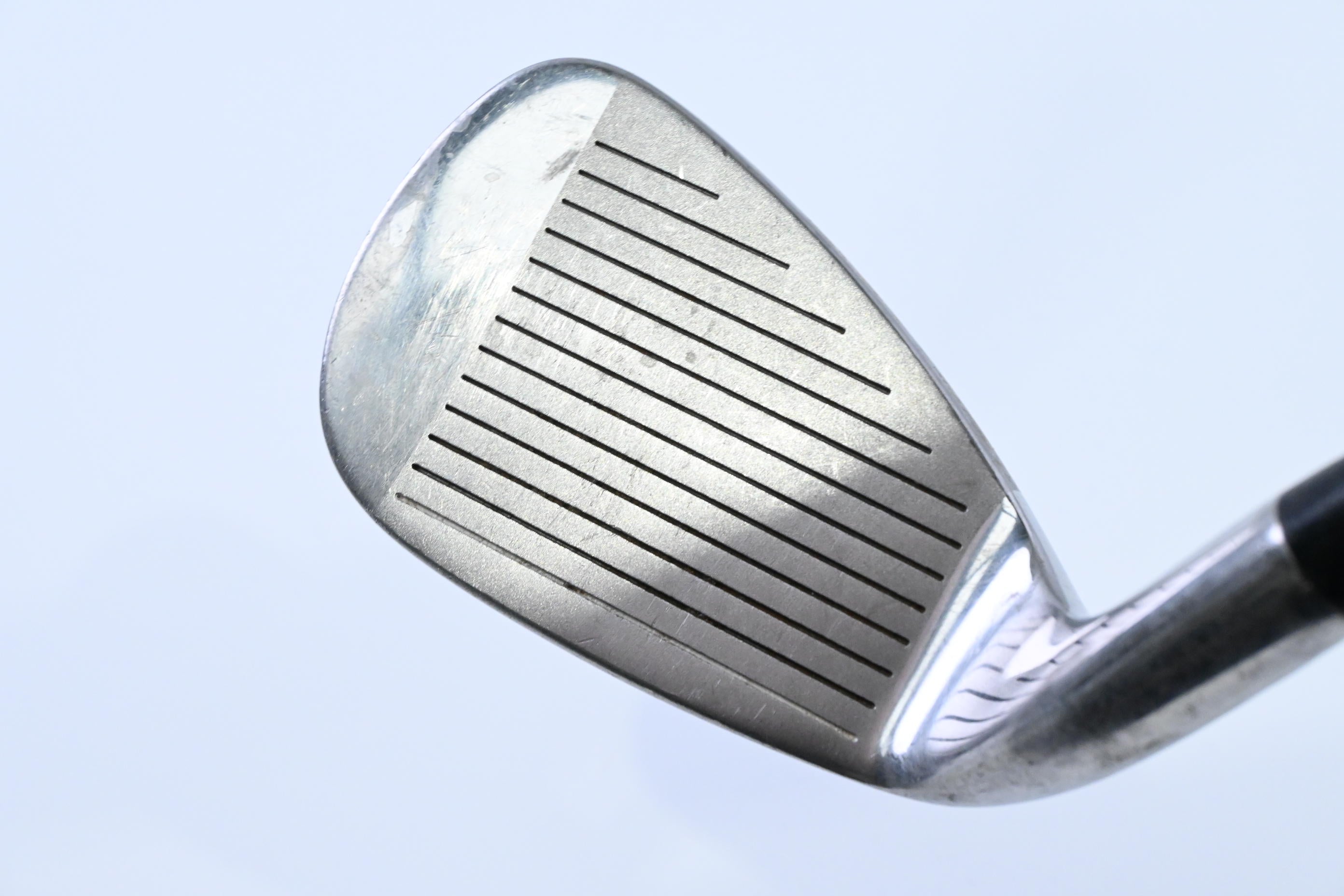 Wilson D100 Pitching Wedge / 43 Degree / Uniflex True Temper Shaft