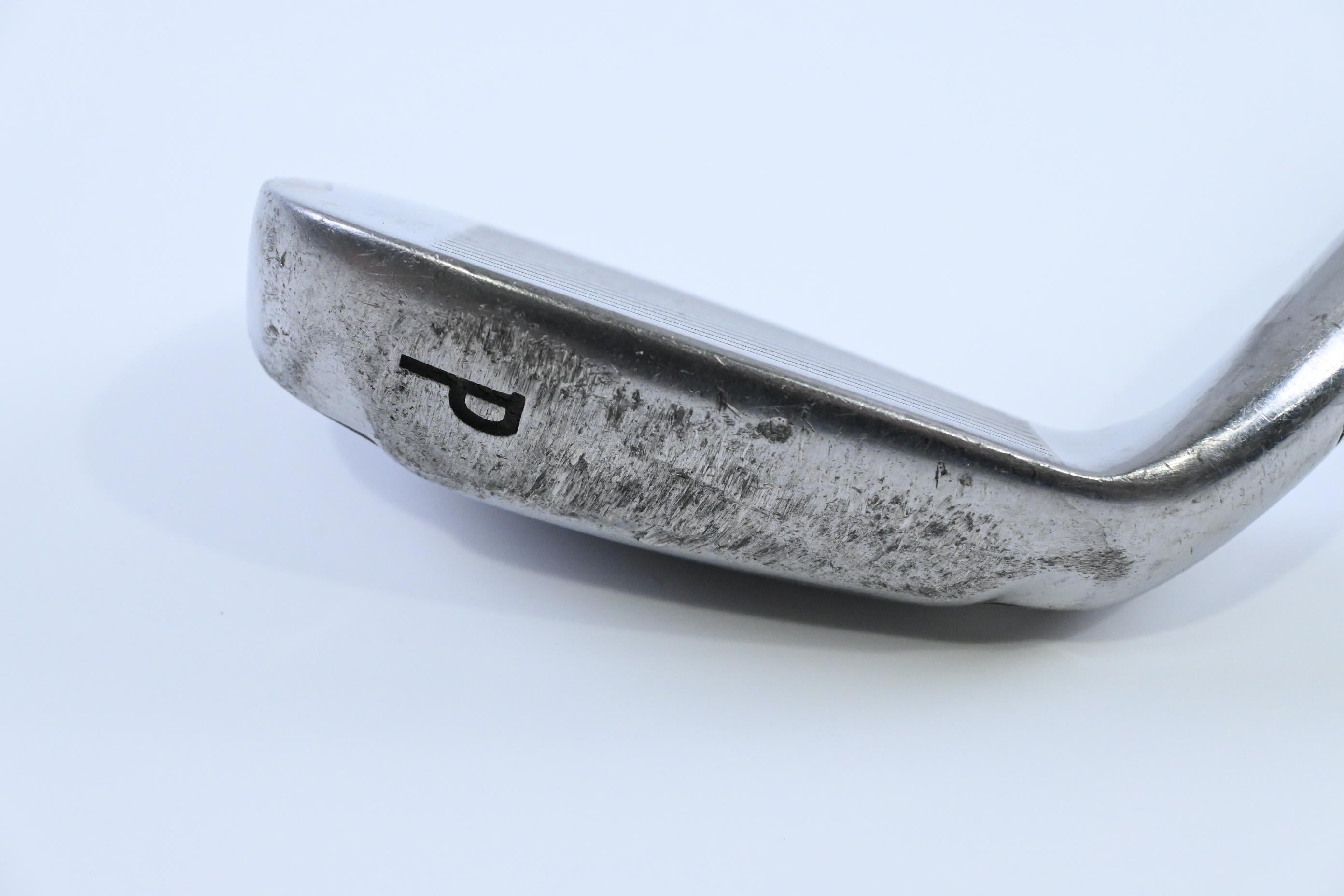 Wilson D100 Pitching Wedge / 43 Degree / Uniflex True Temper Shaft