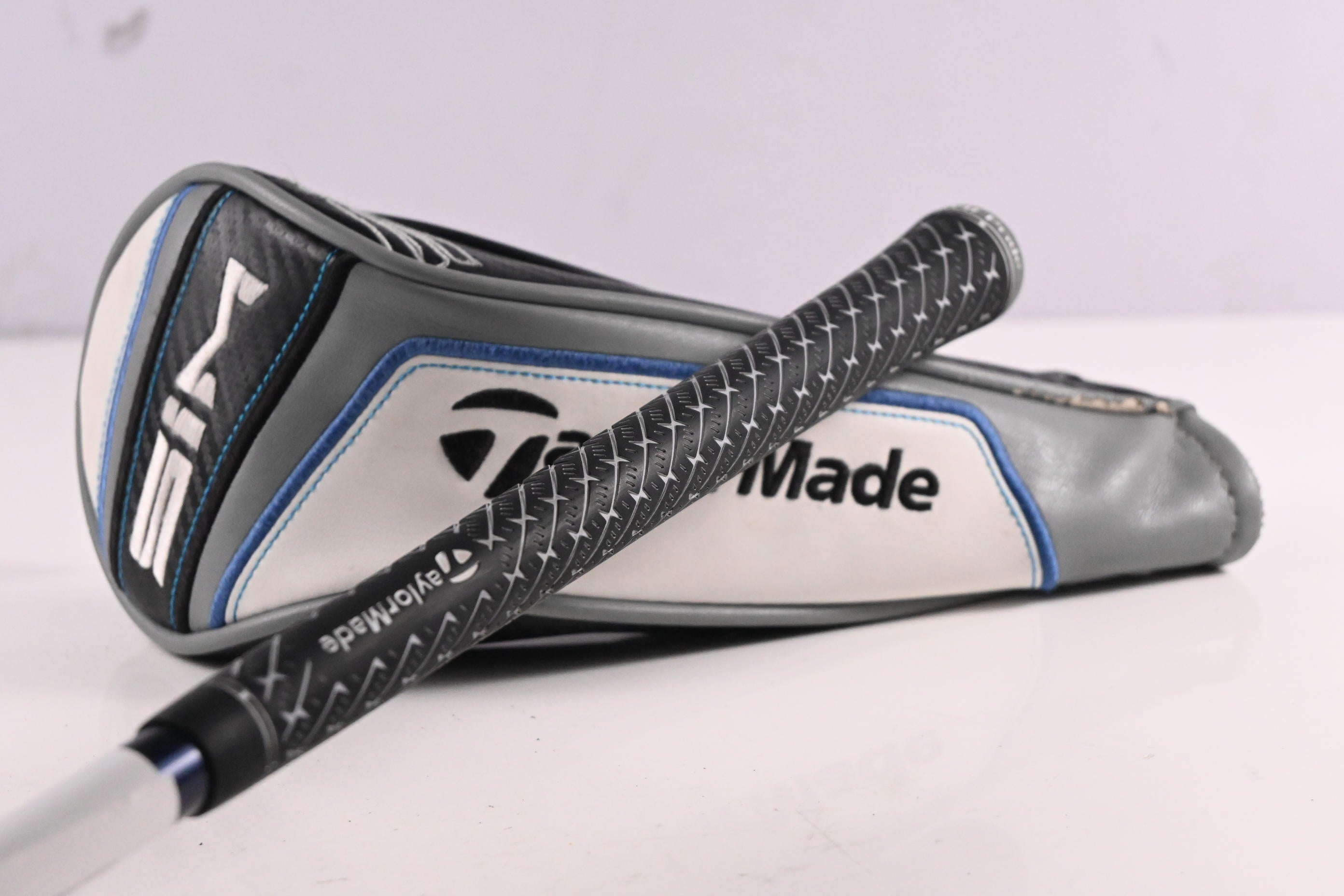 Taylormade SIM Max #3 Wood / 15 Degree / Regular Flex Fujikura Ventus Blue 5