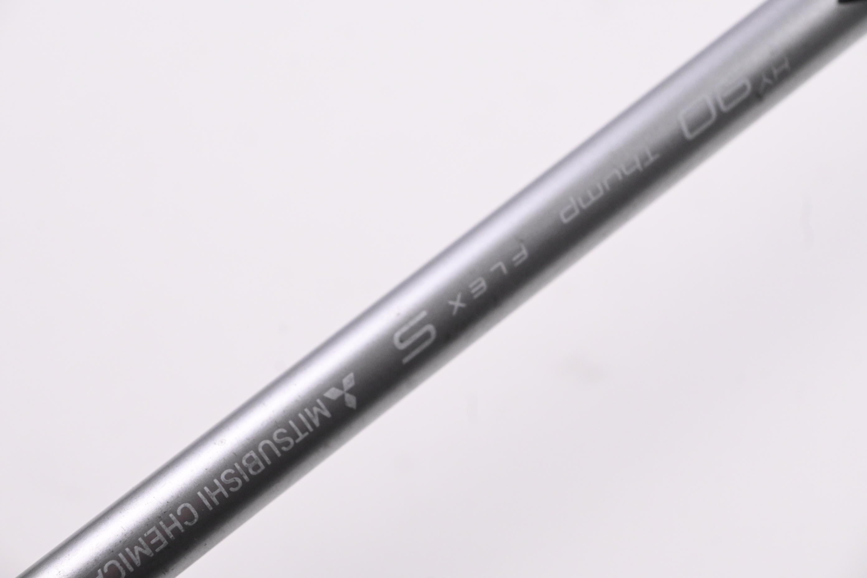 Taylormade SIM UDI #2 Iron / 18 Degree / Stiff Flex Diamana Thump 90 Shaft