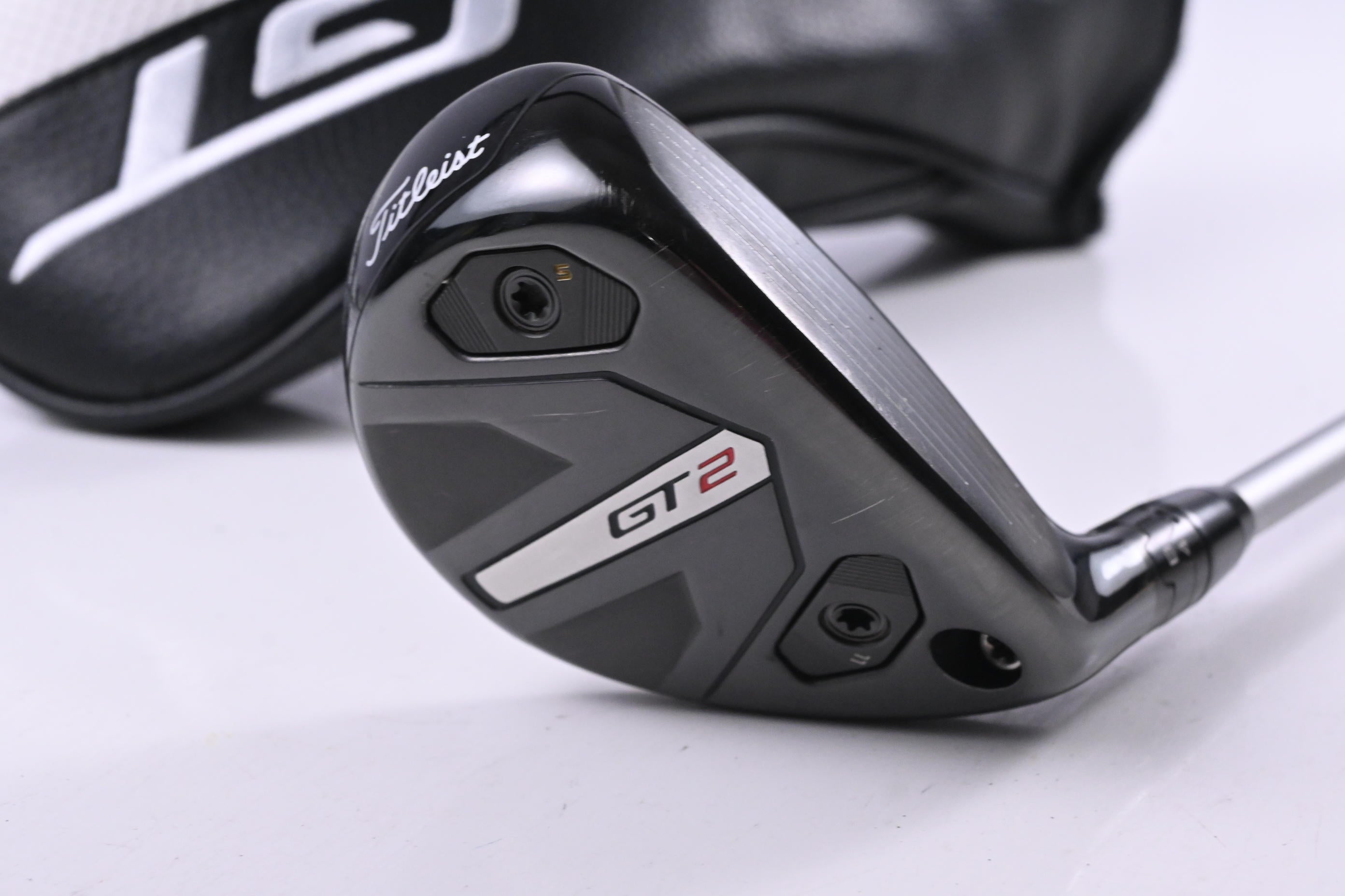 Titleist GT2 #4 Hybrid / 21 Degree / Regular Flex Mitsubishi MMT Speedmesh 50