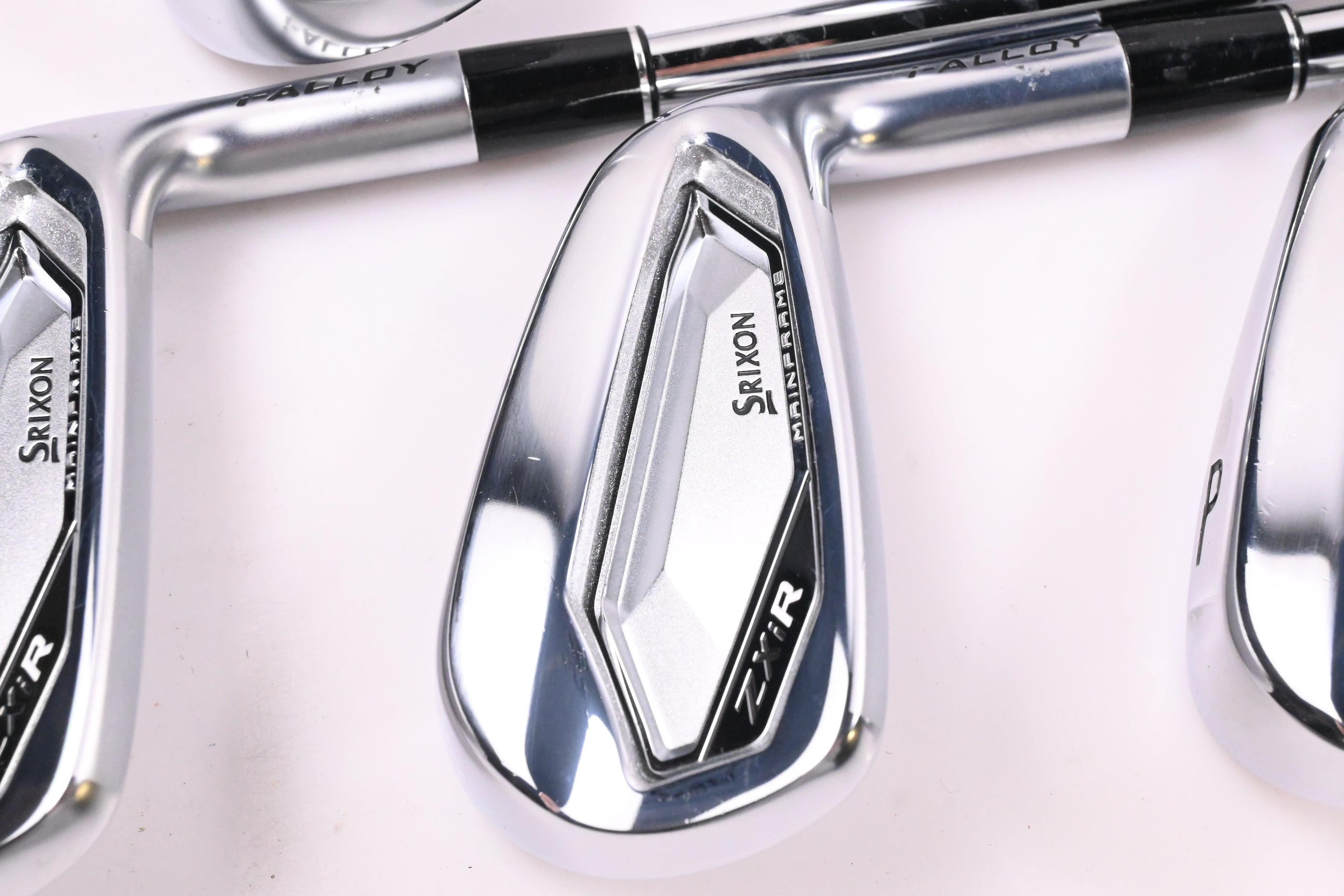 Srixon ZXiR Irons / 6-PW / Stiff Flex N.S.Pro Modus3 Tour 120 Shafts