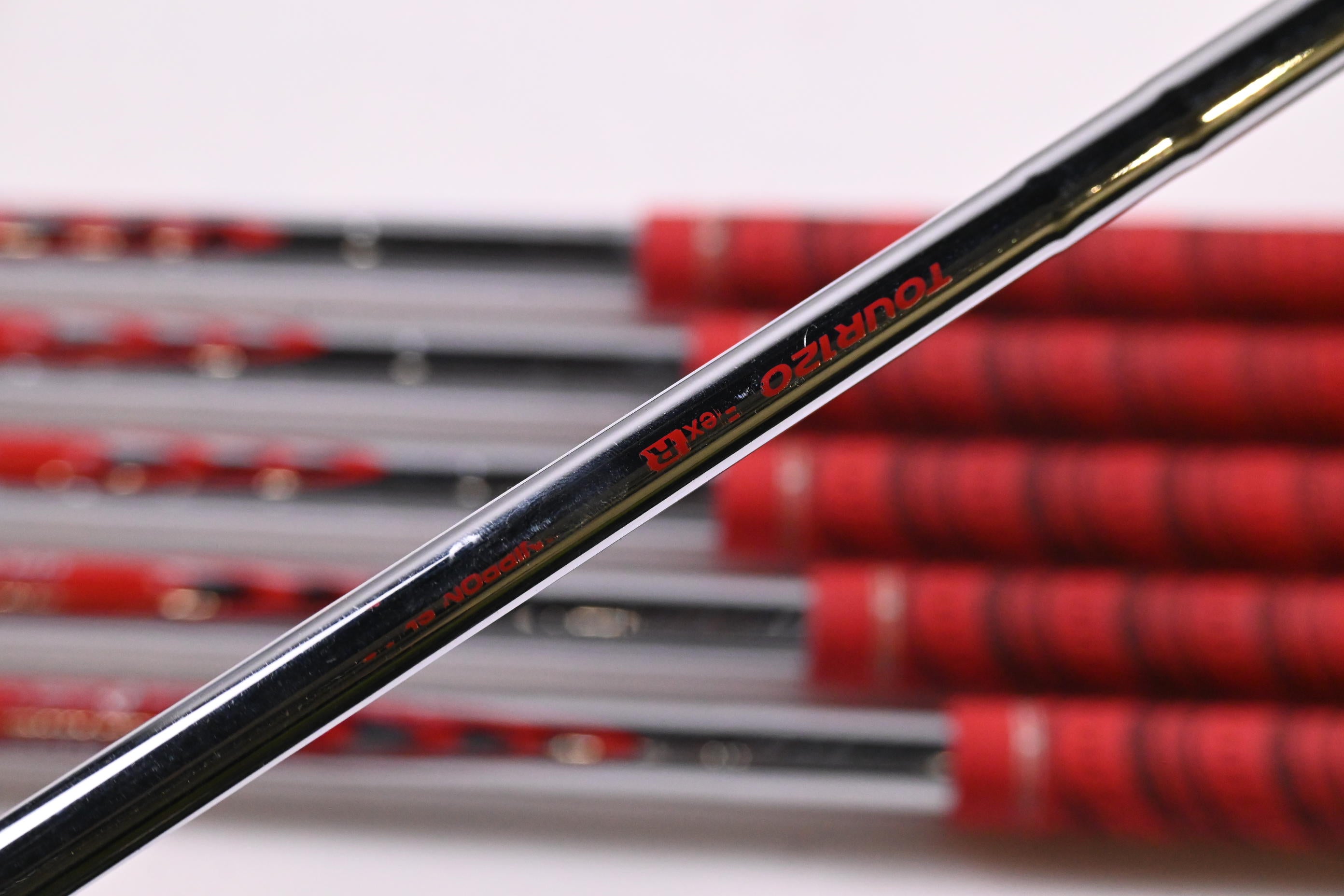 Callaway Apex CF16 Irons / 5-PW / Regular Flex N.S.Pro Modus³ Tour 120 Shafts