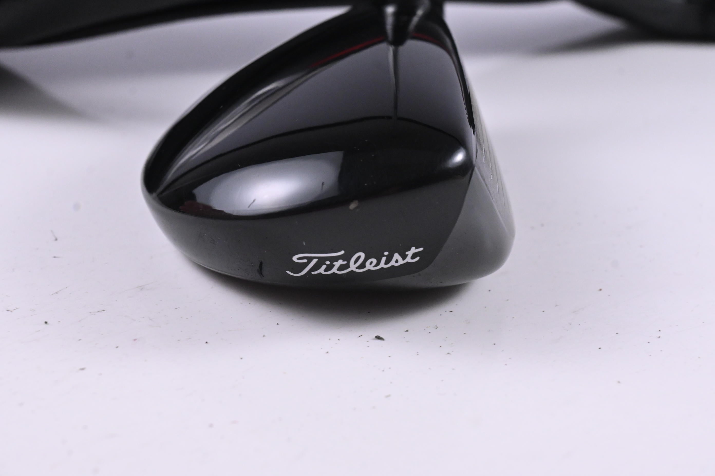 Titleist GT2 #4 Hybrid / 21 Degree / Regular Flex Mitsubishi MMT Speedmesh 50