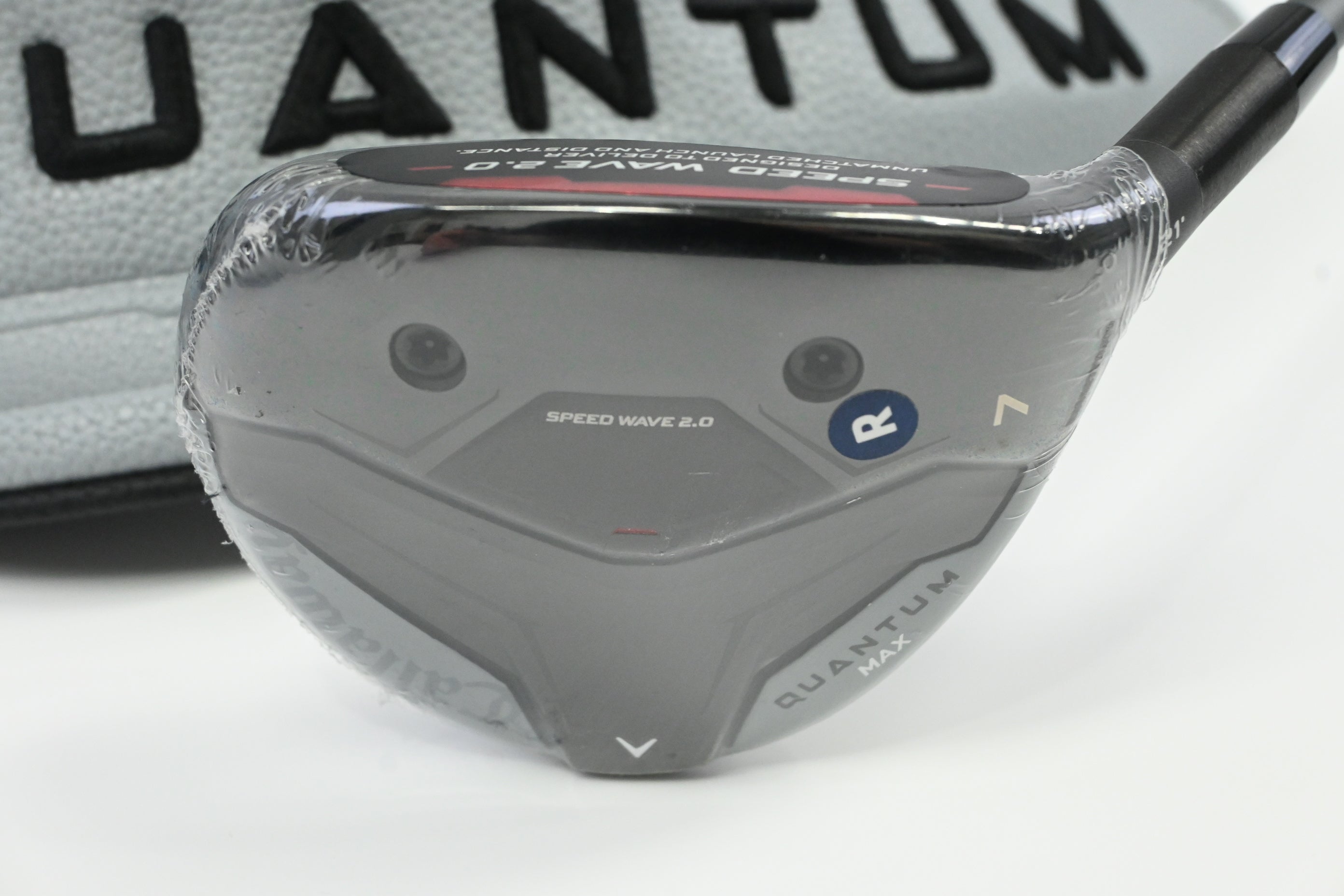 Callaway Quantum Max #7 Wood / 21 Degree / Regular Flex Denali Frost Silver 60