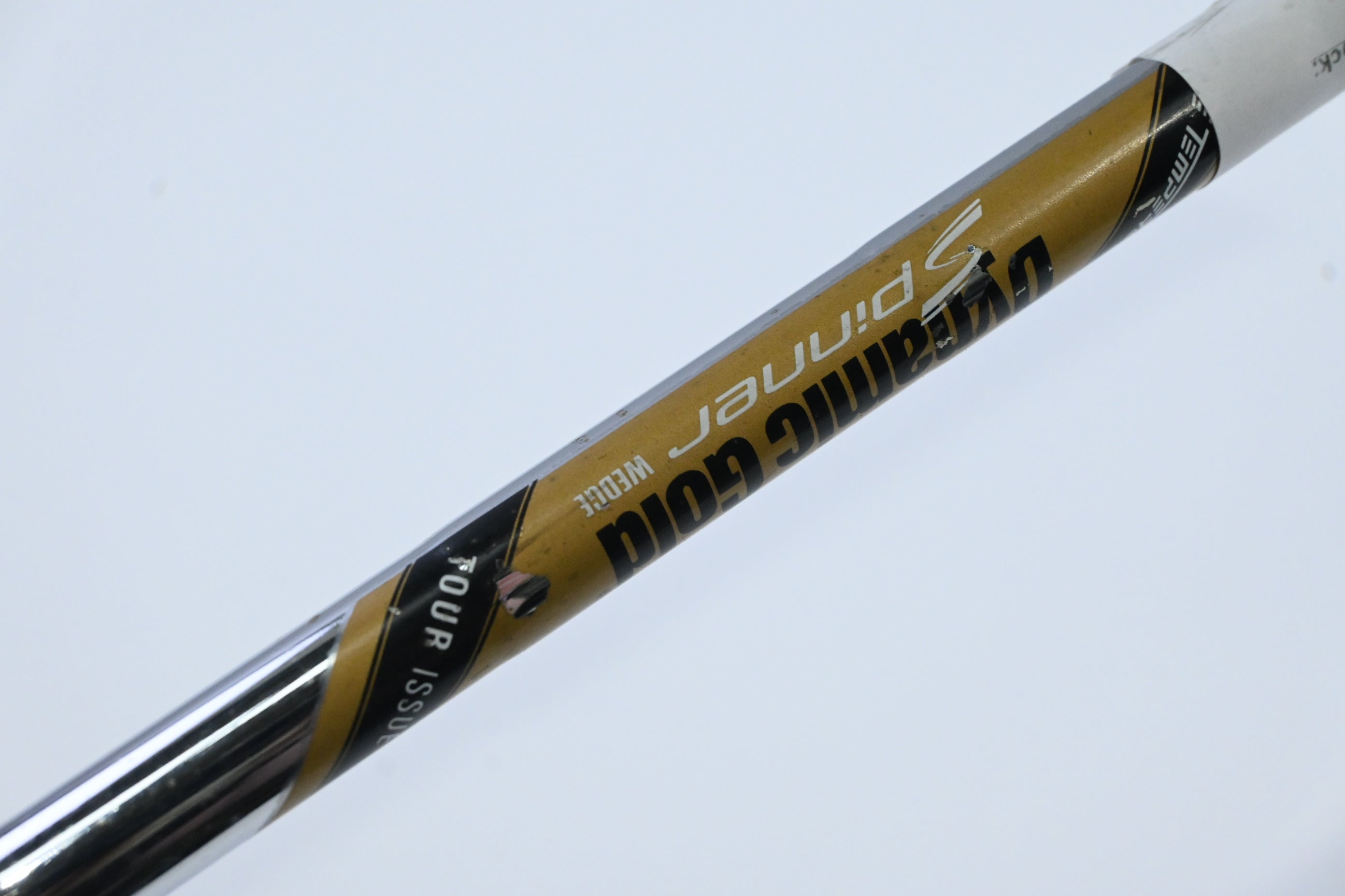 Cleveland RTX ZipCore Sand Wedge / 54 Degree / Wedge Flex Dynamic Gold Spinner