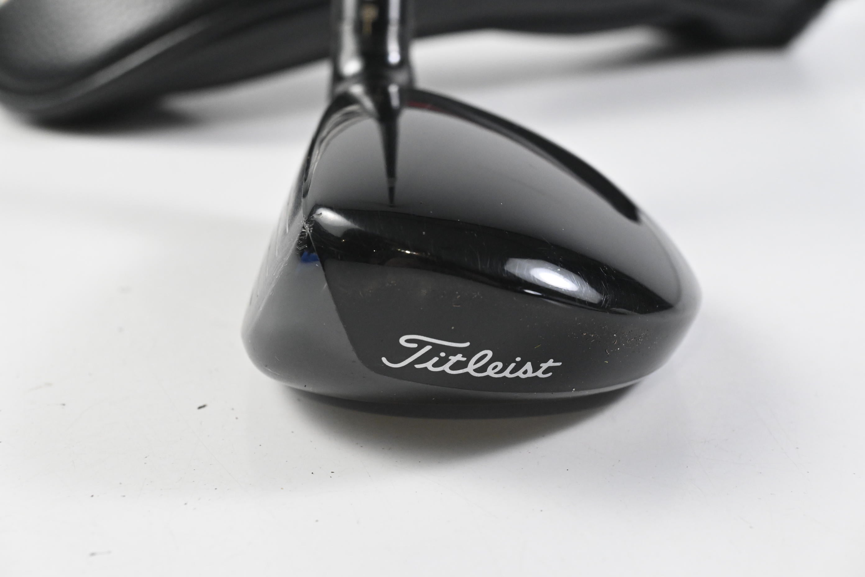 Left Hand Titleist GT2 #4 Hybrid / 21 Degree / Regular Flex Tensei 1K Blue 65 Shaft