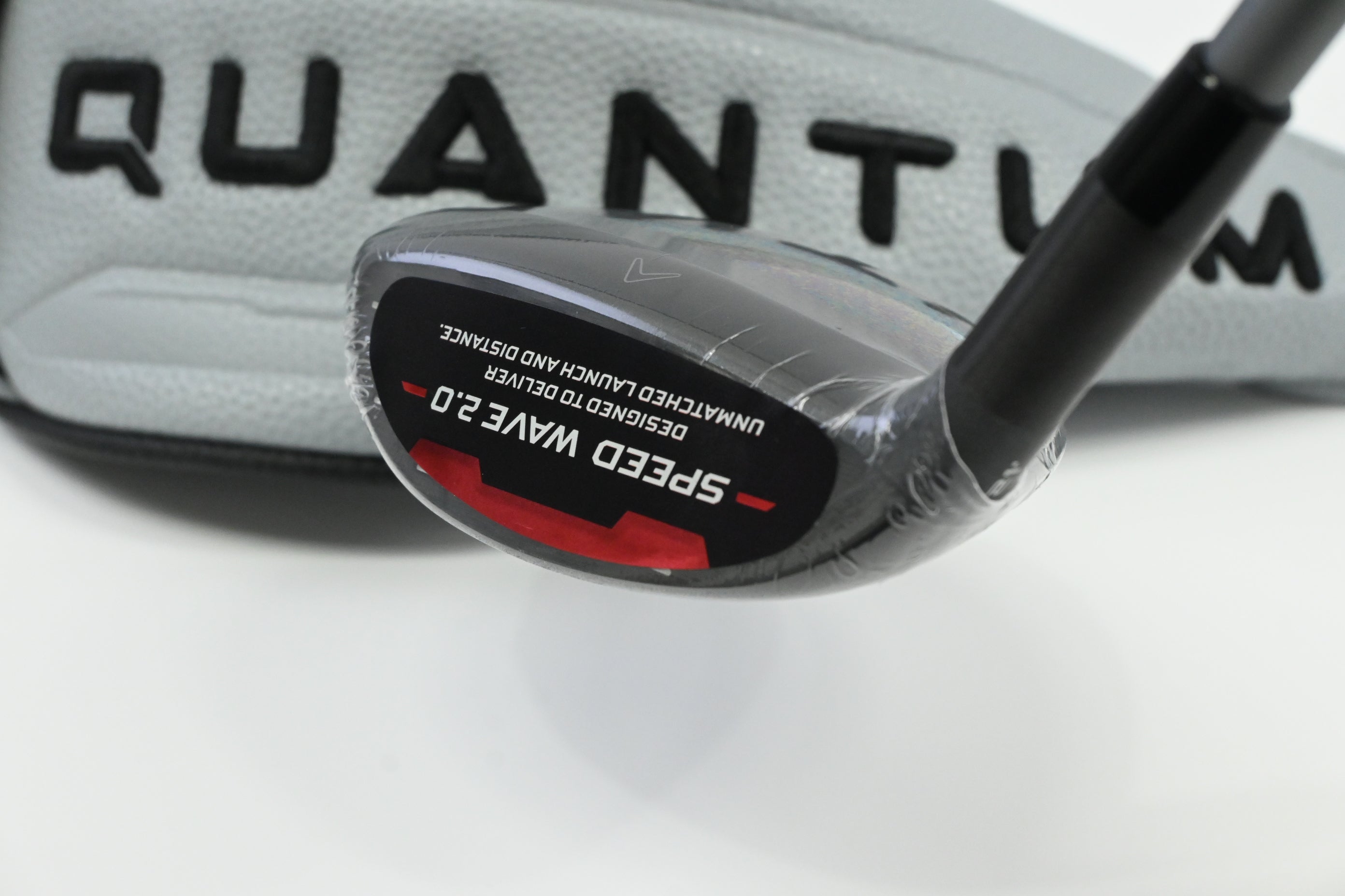 Callaway Quantum Max #7 Wood / 21 Degree / Regular Flex Denali Frost Silver 60