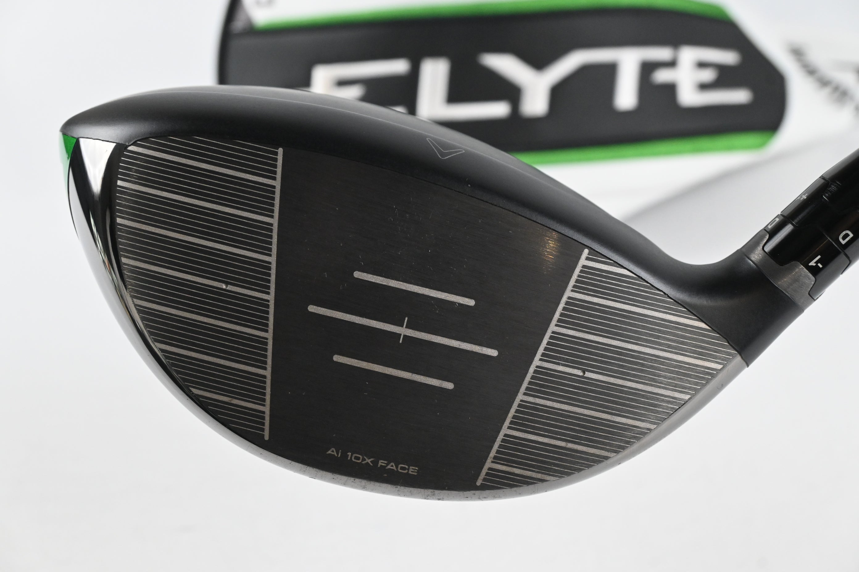 Callaway Elyte Driver / 10.5 Degree / Regular Flex Denali Charcoal 50 Shaft