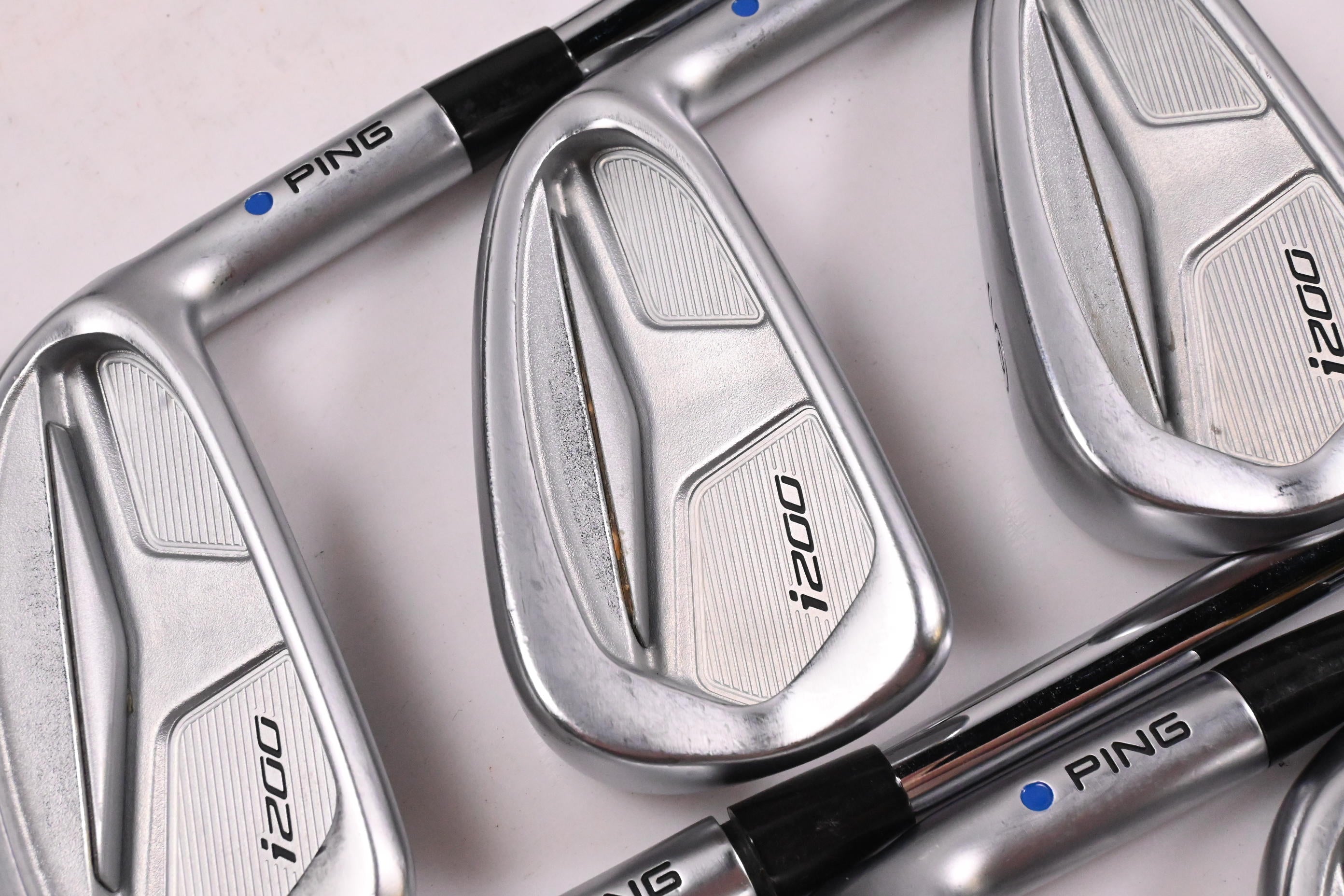 Ping i200 Irons / 4-PW / Blue Dot / Stiff Flex Ping AWT 2.0 Shafts