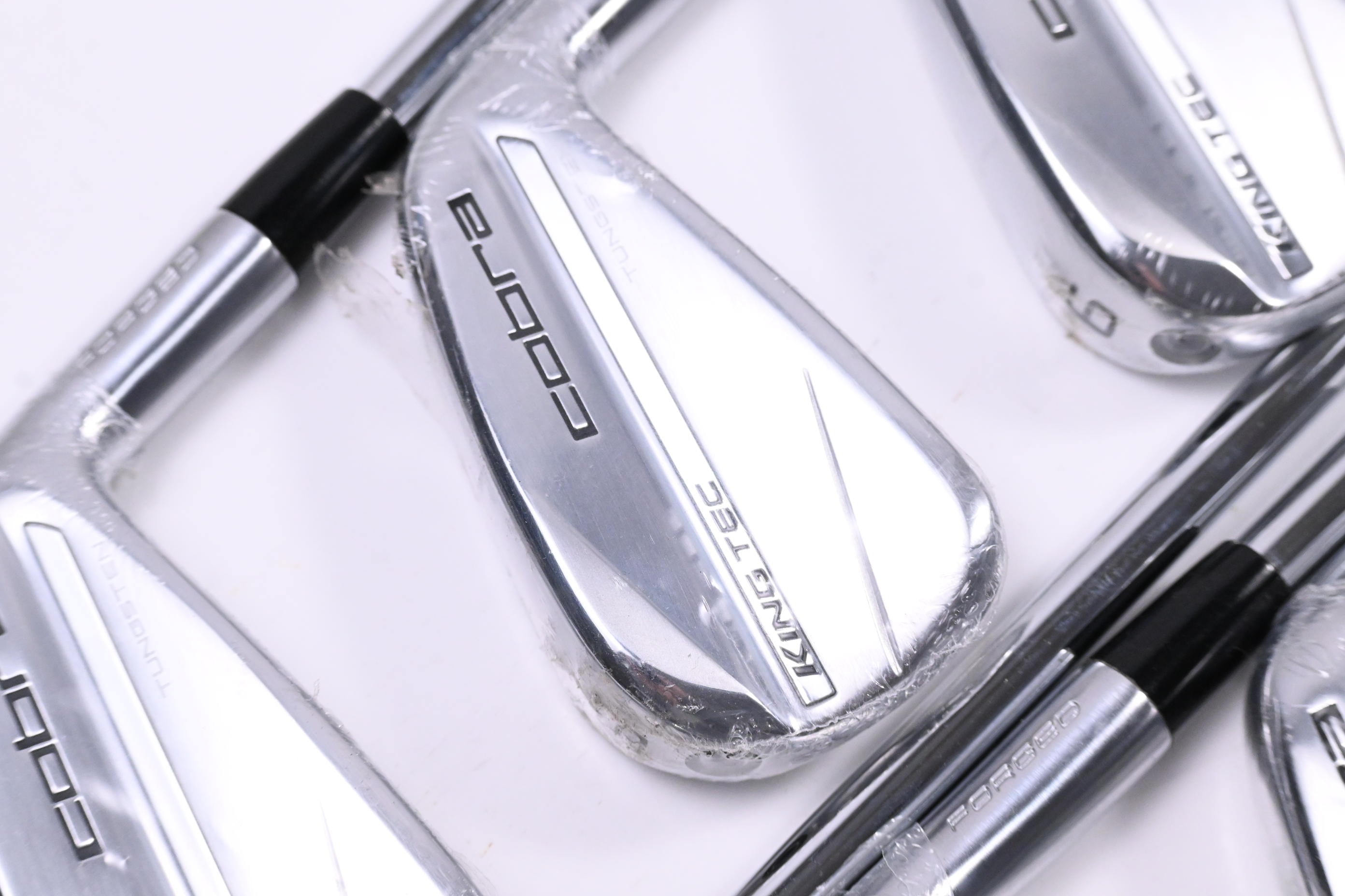 Cobra King Tec 2025 Irons / 4-PW / Regular Flex KBS $-Taper Lite Shafts