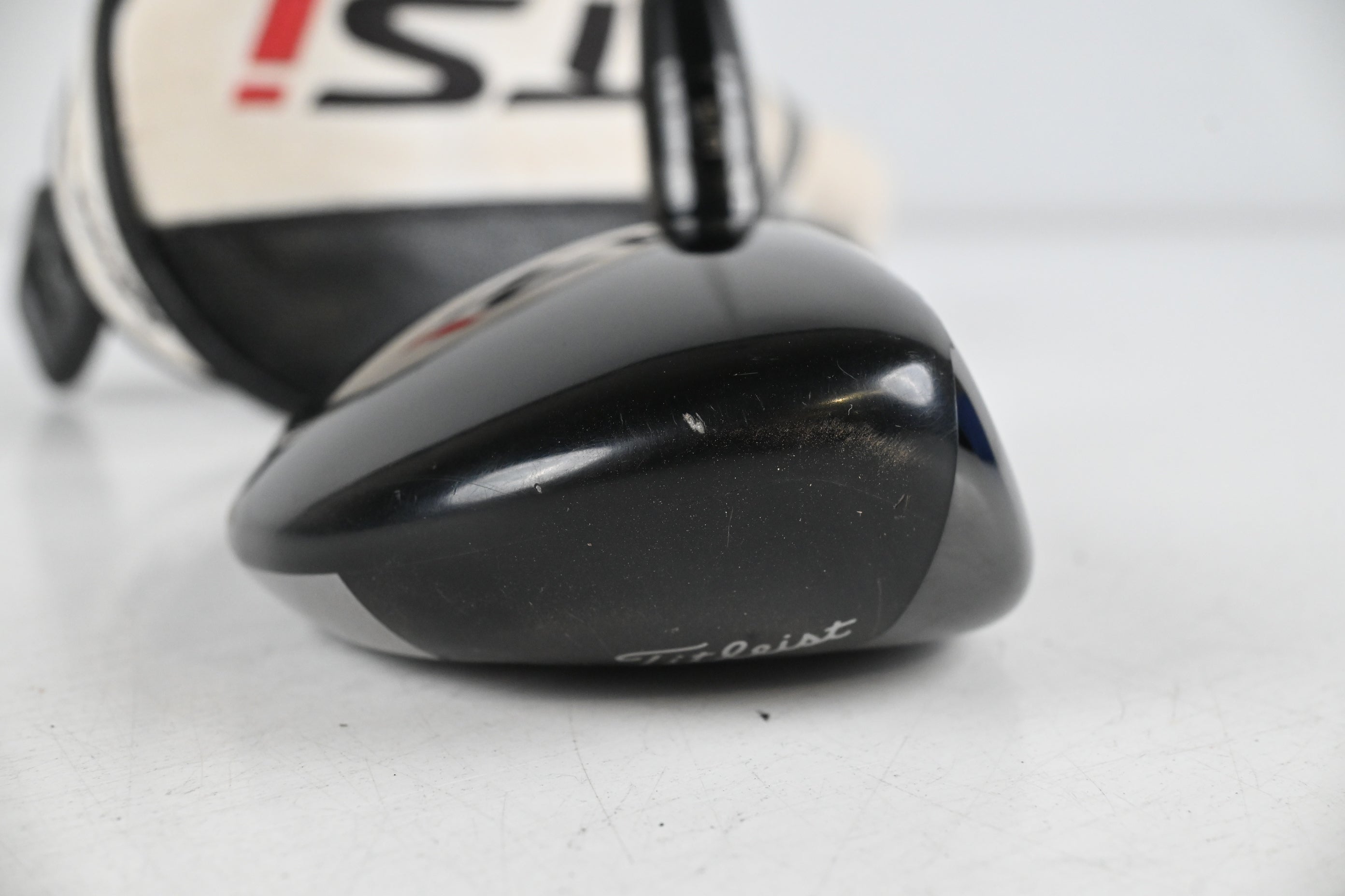 Titleist TSi1 #5 Hybrid / 23 Degree / Regular Flex Aldila Ascent 50 Shaft