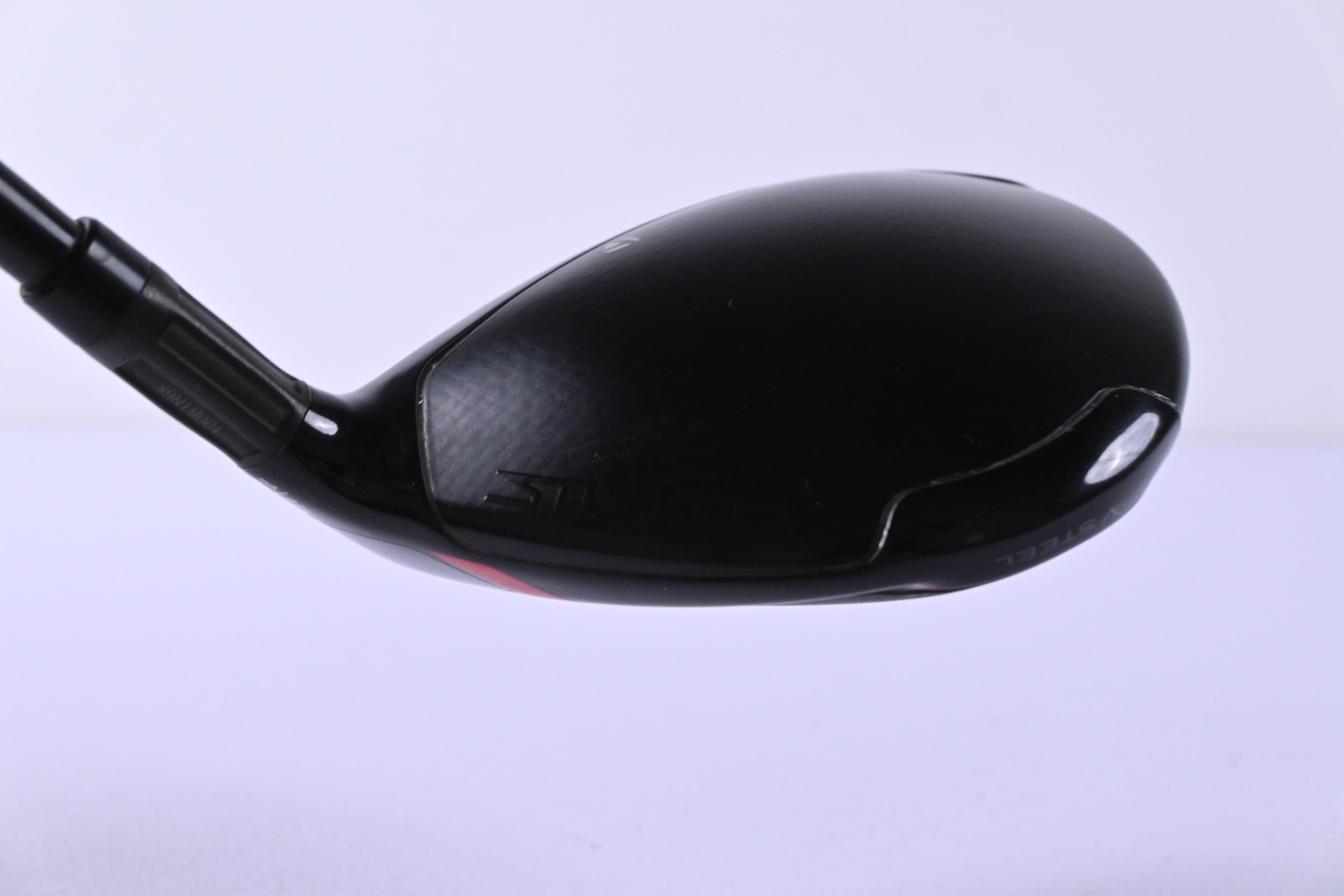 Taylormade Stealth 2 #5 Wood / 18 Degree / Regular Flex Fujikura Ventus Red 5