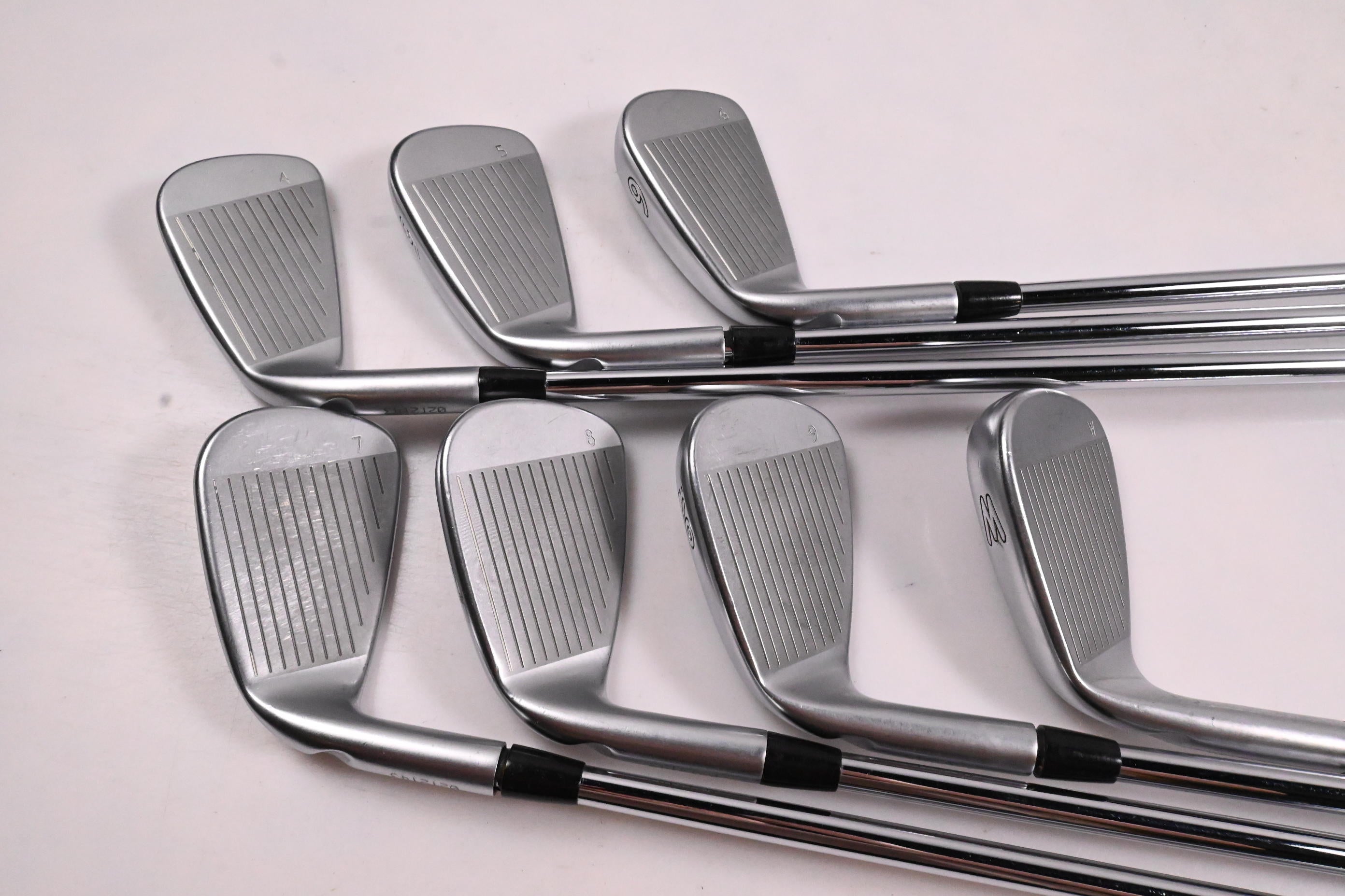 Ping i200 Irons / 4-PW / Blue Dot / Stiff Flex Ping AWT 2.0 Shafts