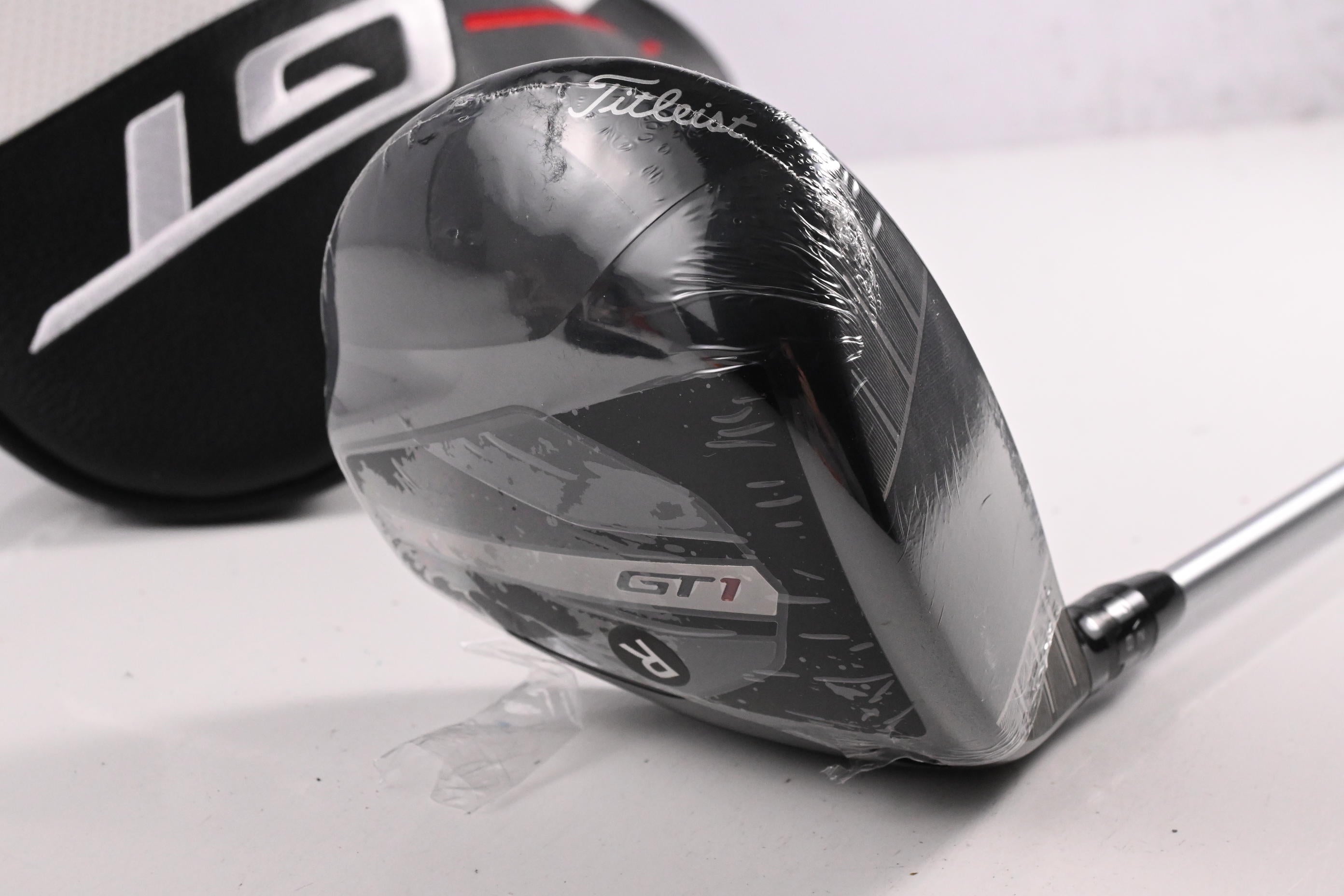 Titleist GT1 Driver / 12 Degree / Regular Flex Fujikura Air Speeder 40 Shaft