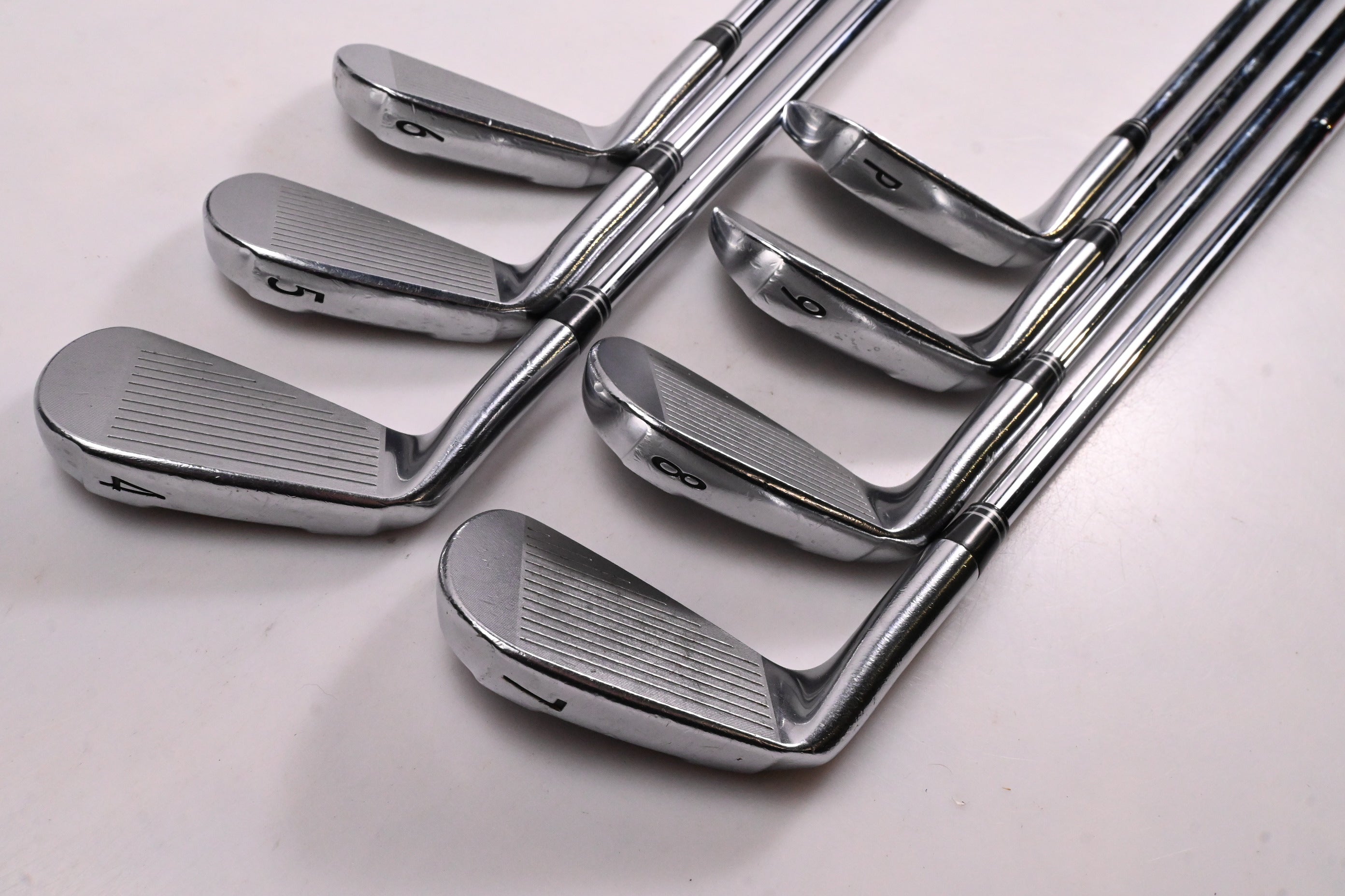 Srixon I-701 Irons / 4-PW / Regular Flex Dynamic Gold R300 Shafts