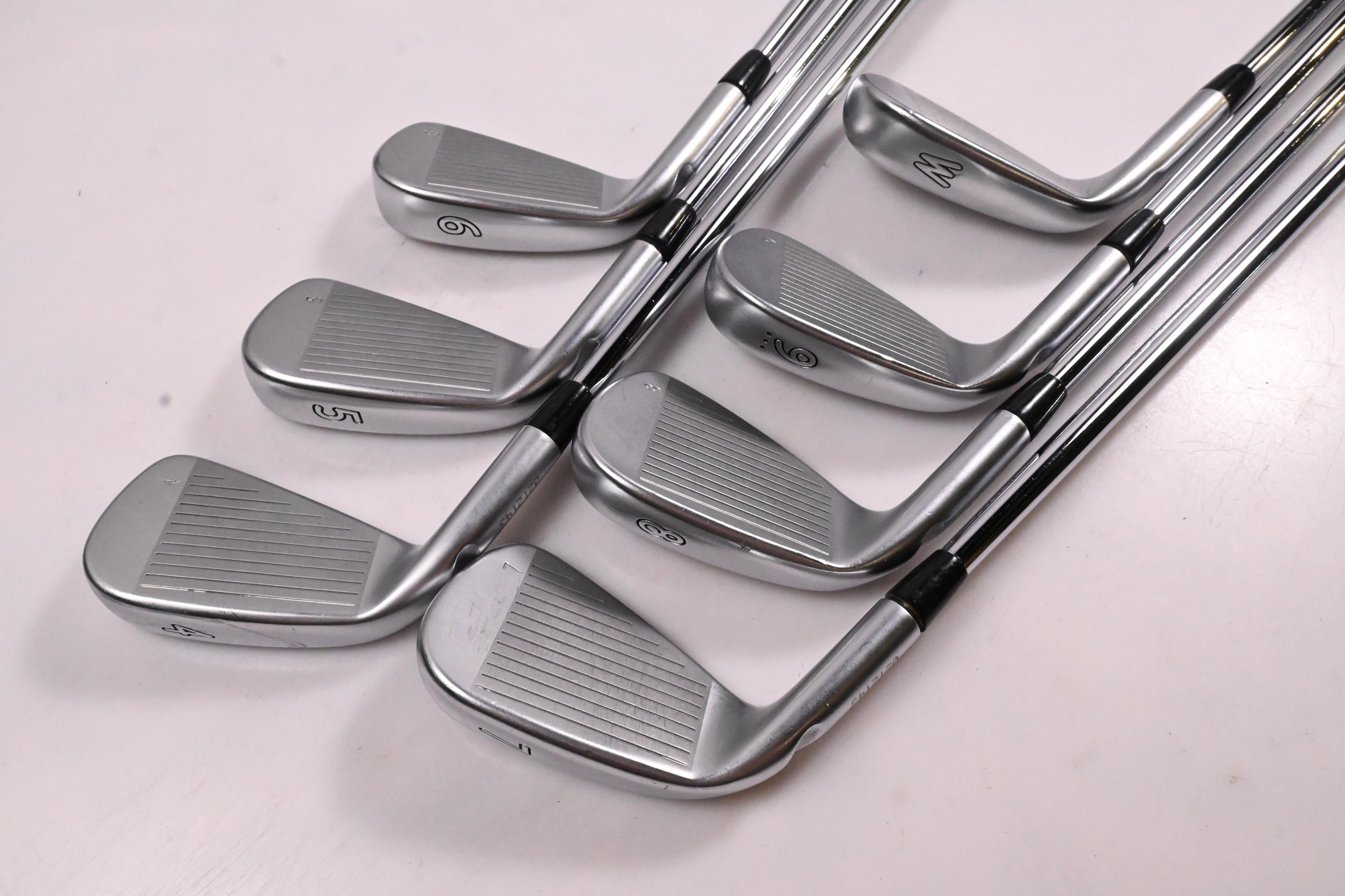 Ping i200 Irons / 4-PW / Blue Dot / Stiff Flex Ping AWT 2.0 Shafts