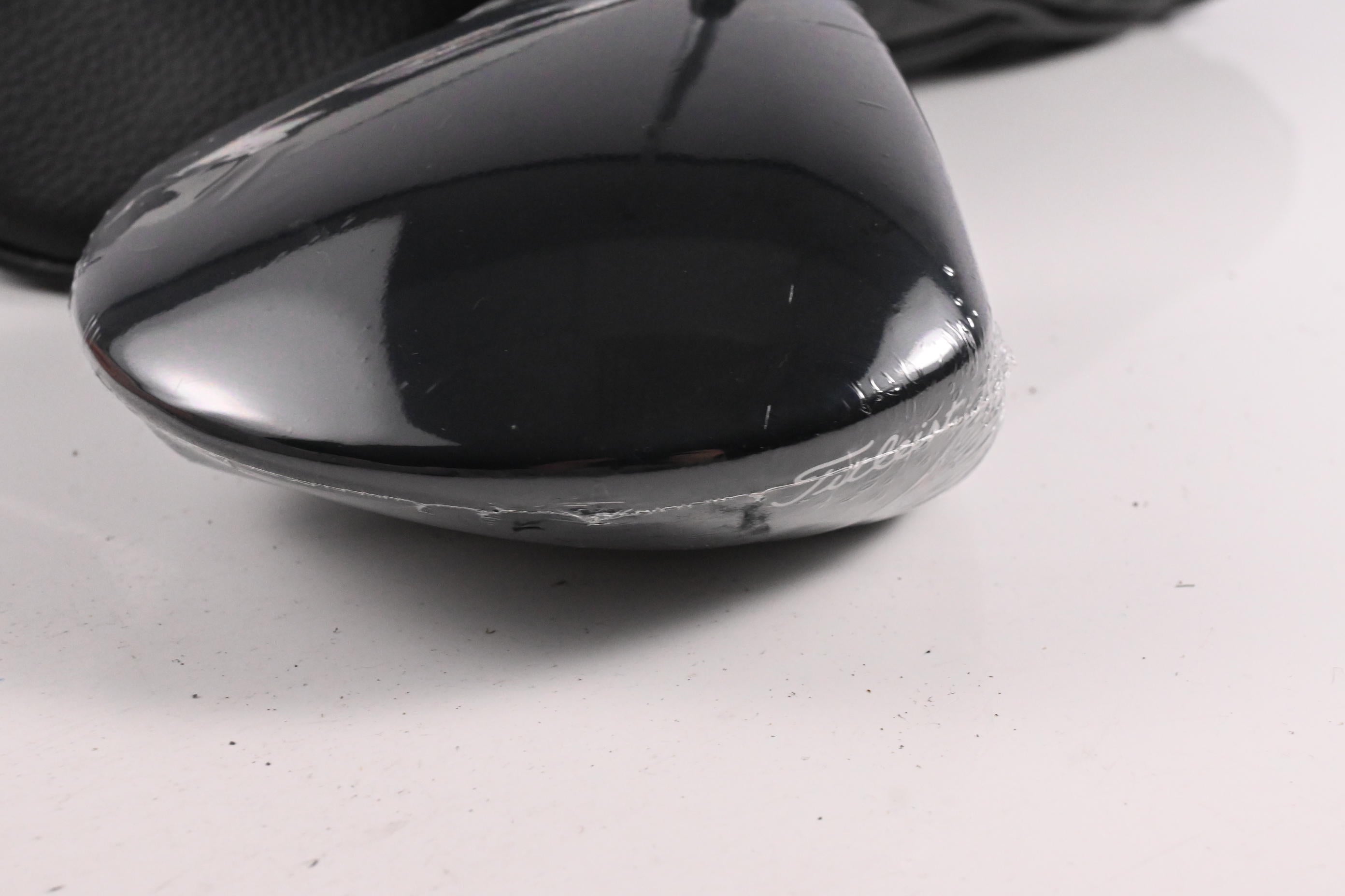 Titleist GT1 Driver / 12 Degree / Regular Flex Fujikura Air Speeder 40 Shaft