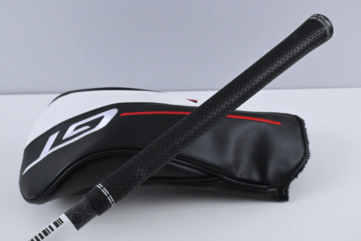 Titleist GT2 Driver / 9 Degree / X-Flex Tensei 1K Black 75 Shaft