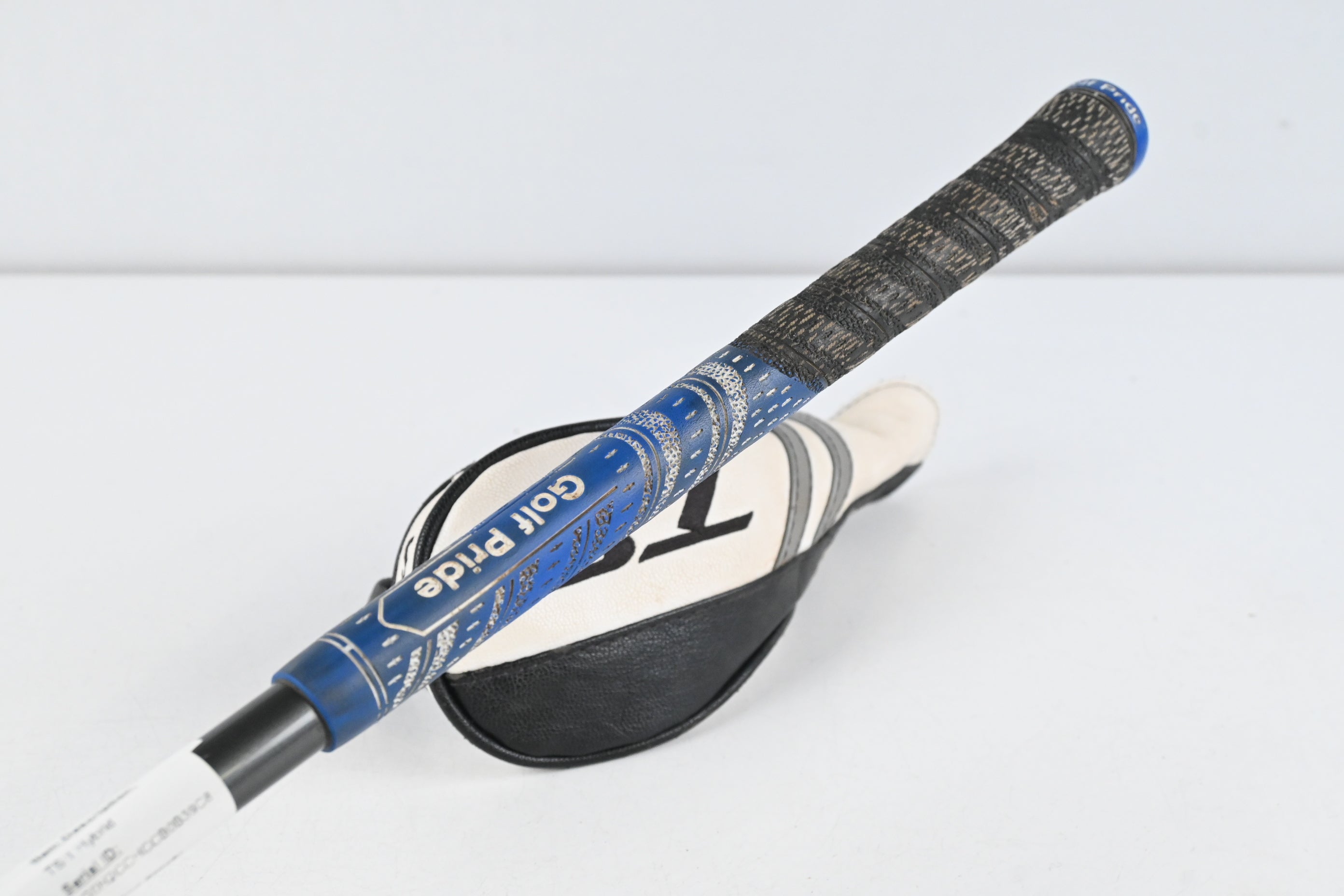 Titleist TSi1 #5 Hybrid / 23 Degree / Regular Flex Aldila Ascent 50 Shaft